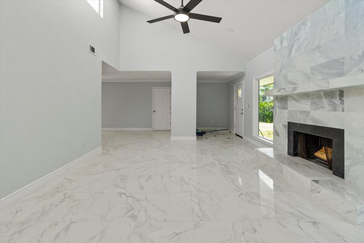 10730 Boardwalk Street Property Photo 7