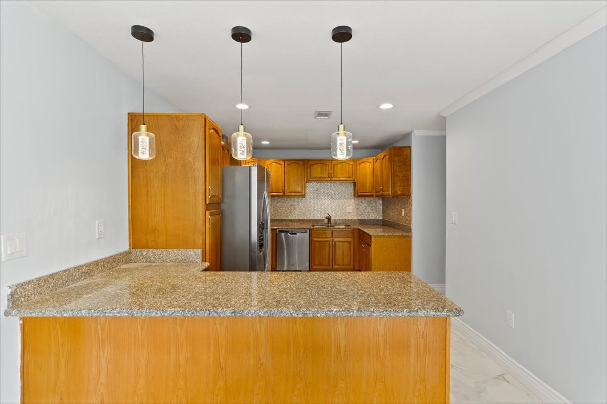 10730 Boardwalk Street Property Photo 12