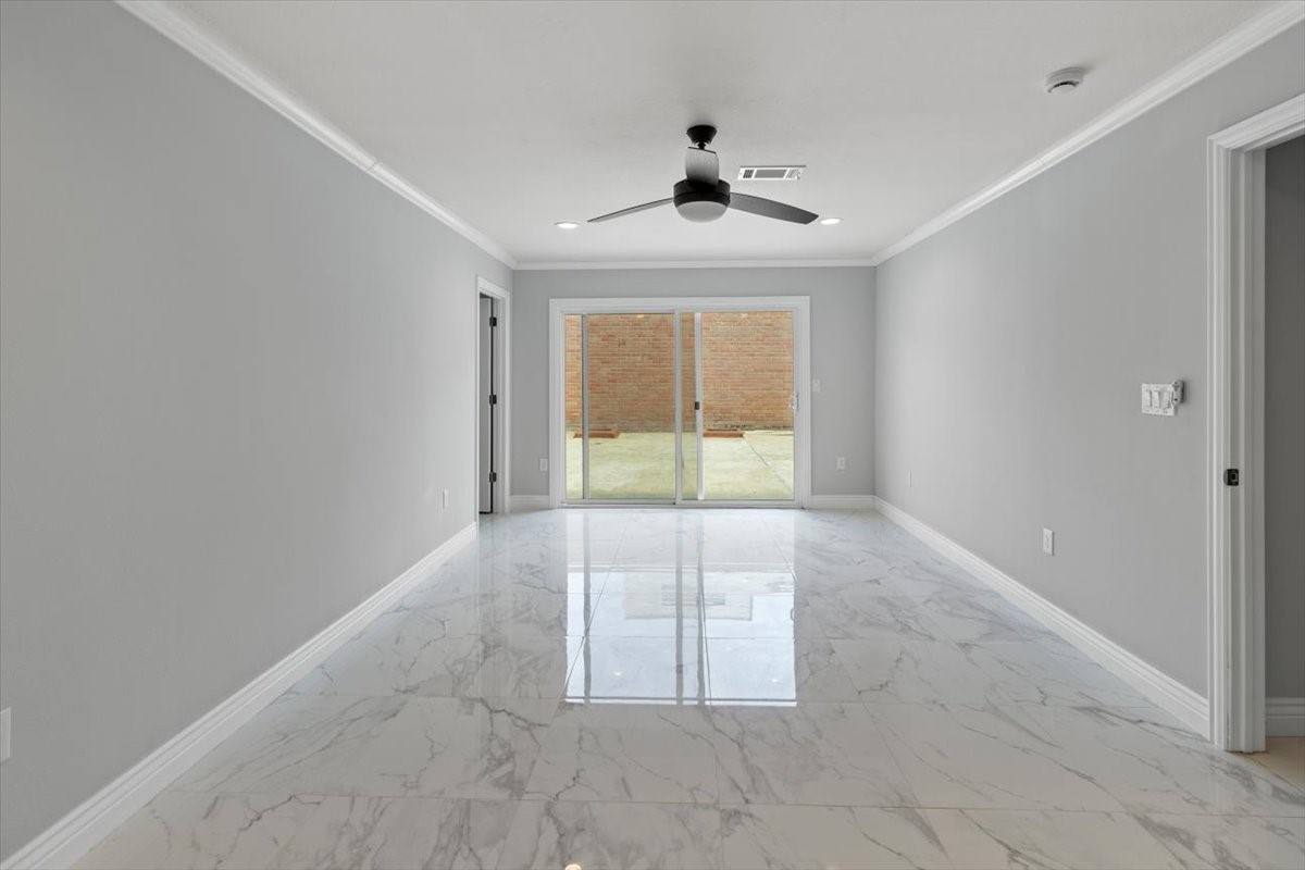 10730 Boardwalk Street Property Photo 19