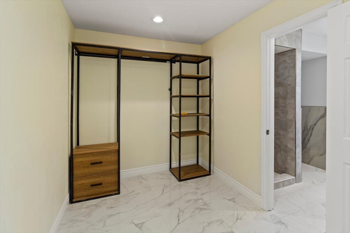 10730 Boardwalk Street Property Photo 26