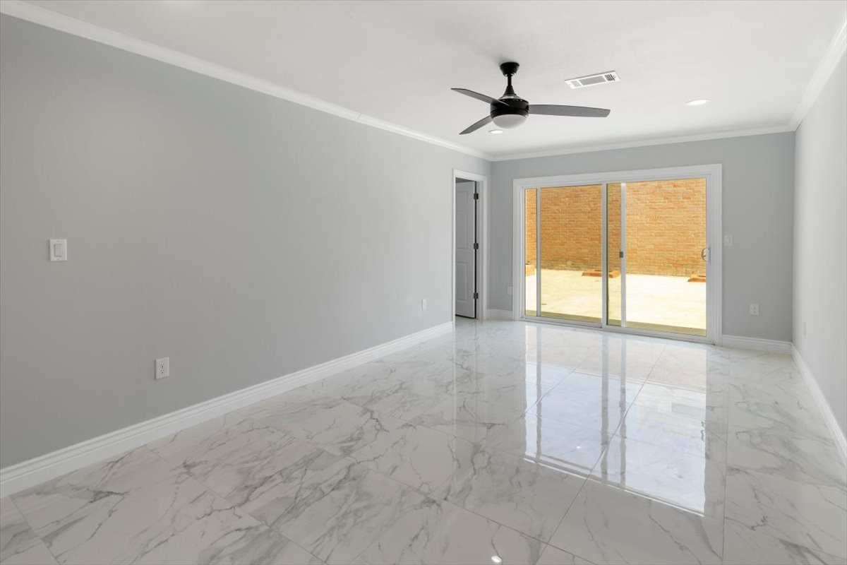 10730 Boardwalk Street Property Photo 27