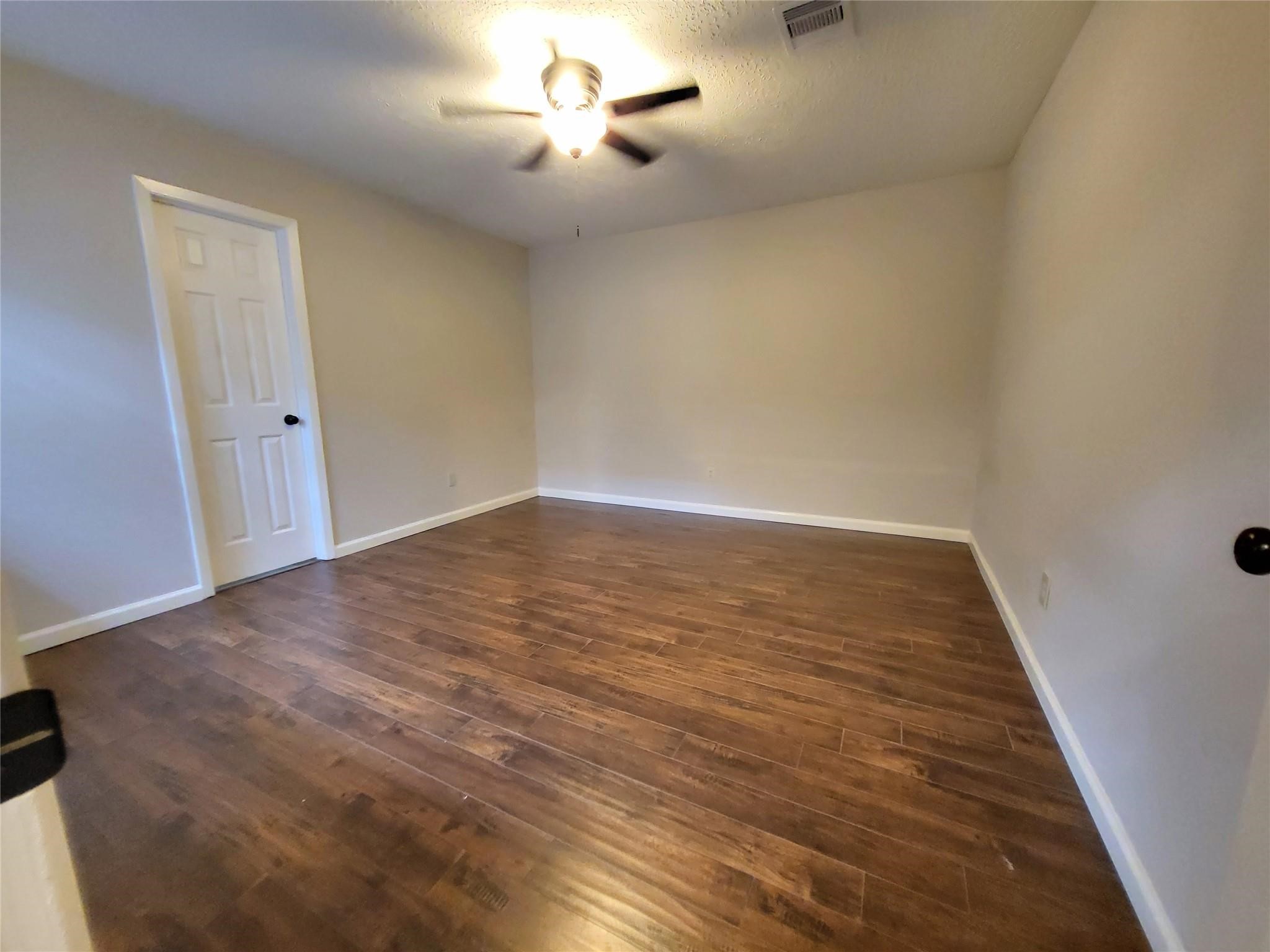2711 S Brompton Drive Property Photo 15