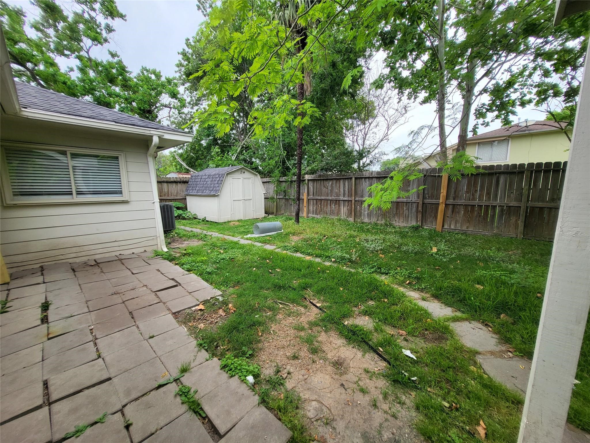 2711 S Brompton Drive Property Photo 20