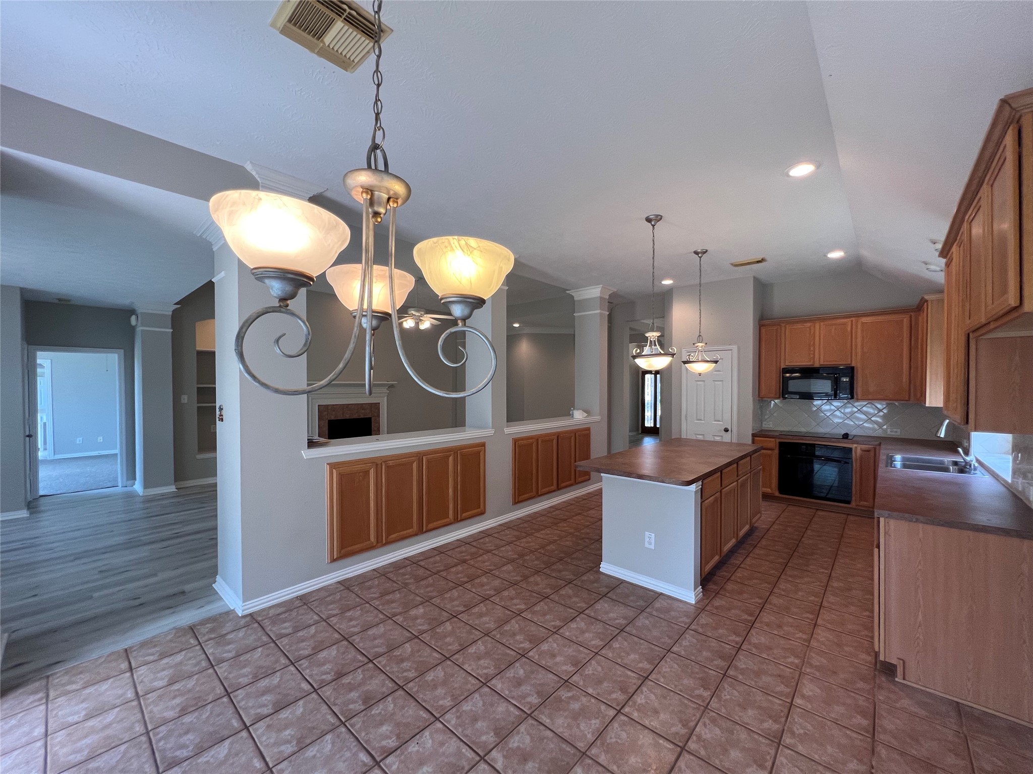 15915 Misty Heath Lane Property Photo 17