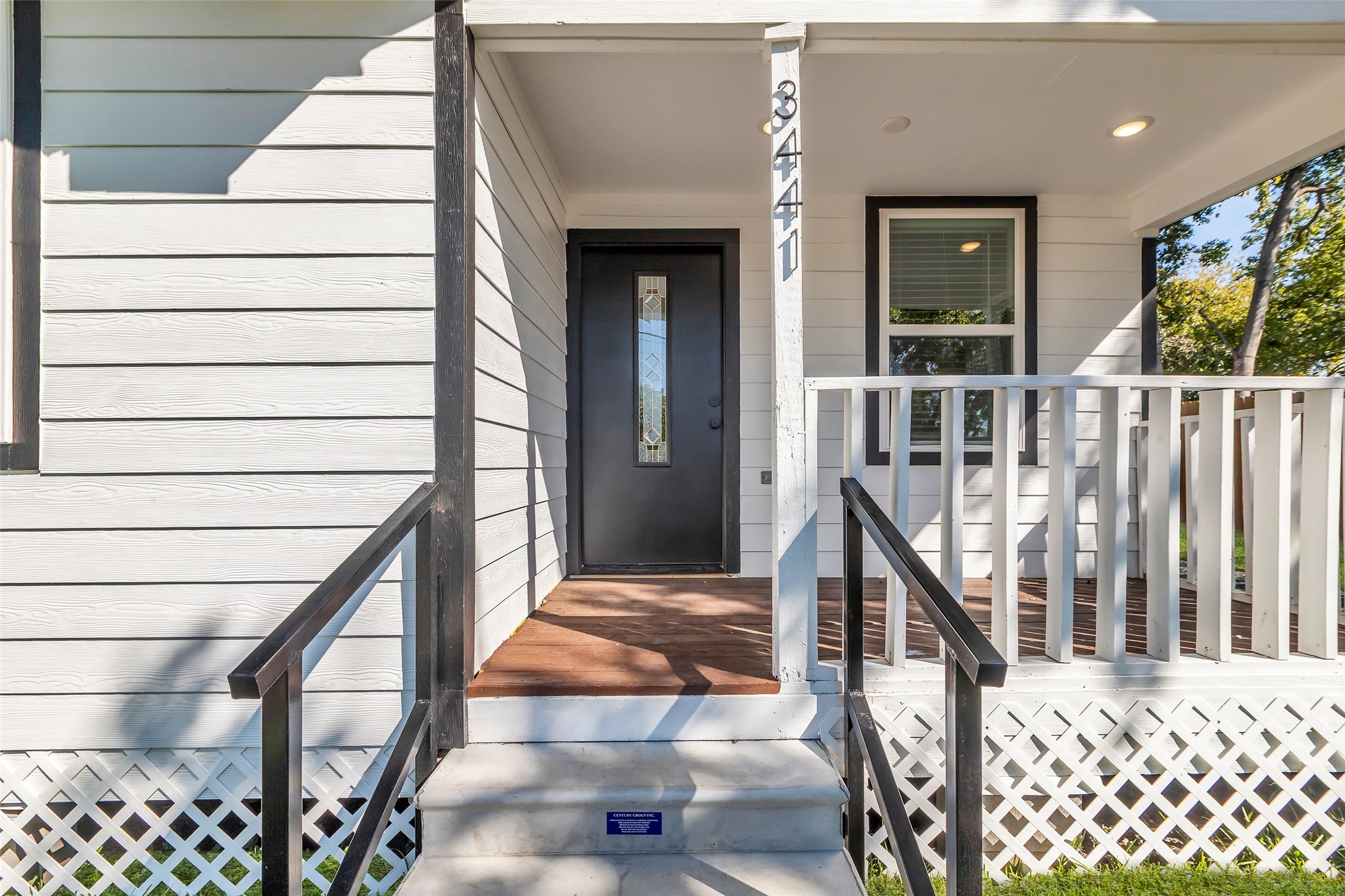 3441 Mcgowen Street Property Photo 4