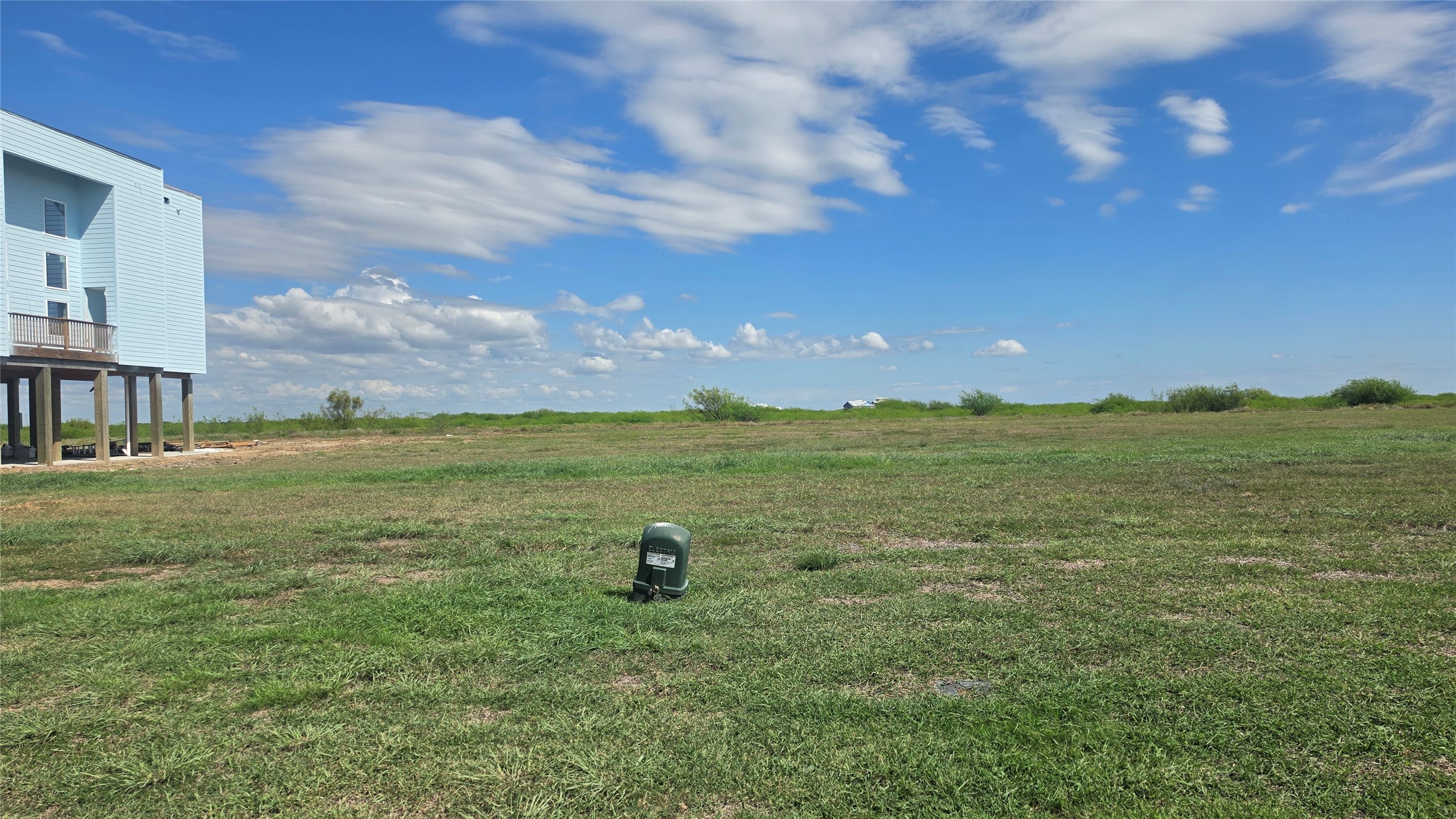 3339 Camp Hulen Drive Property Photo 3