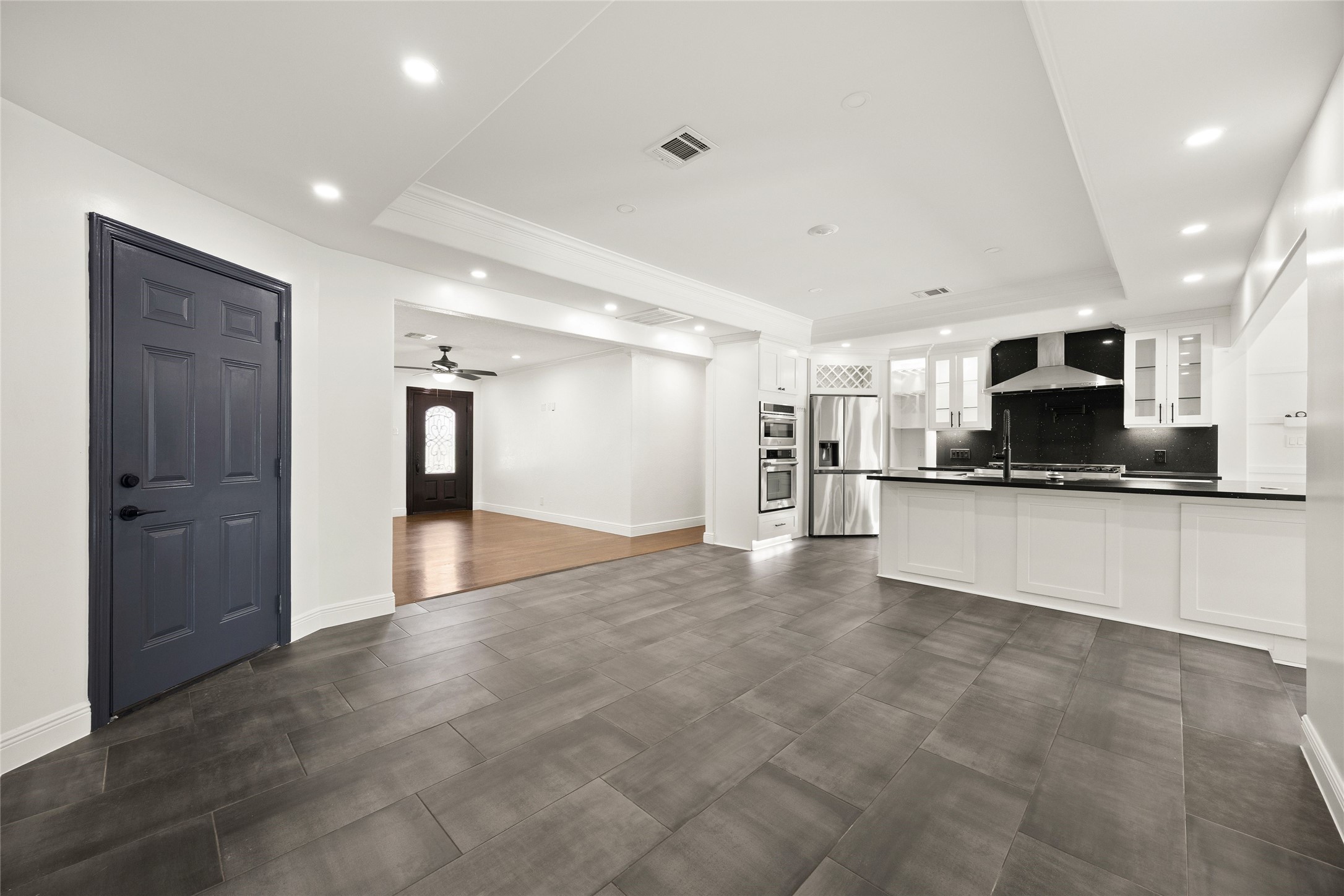 10322 Southport Drive Property Photo 15