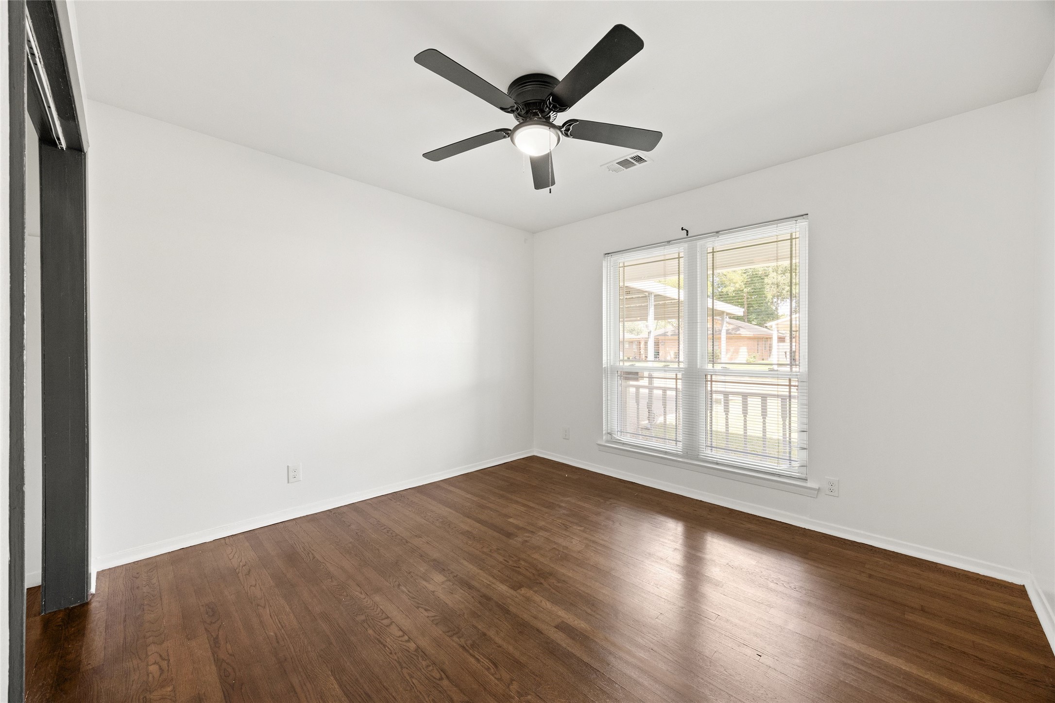 10322 Southport Drive Property Photo 17
