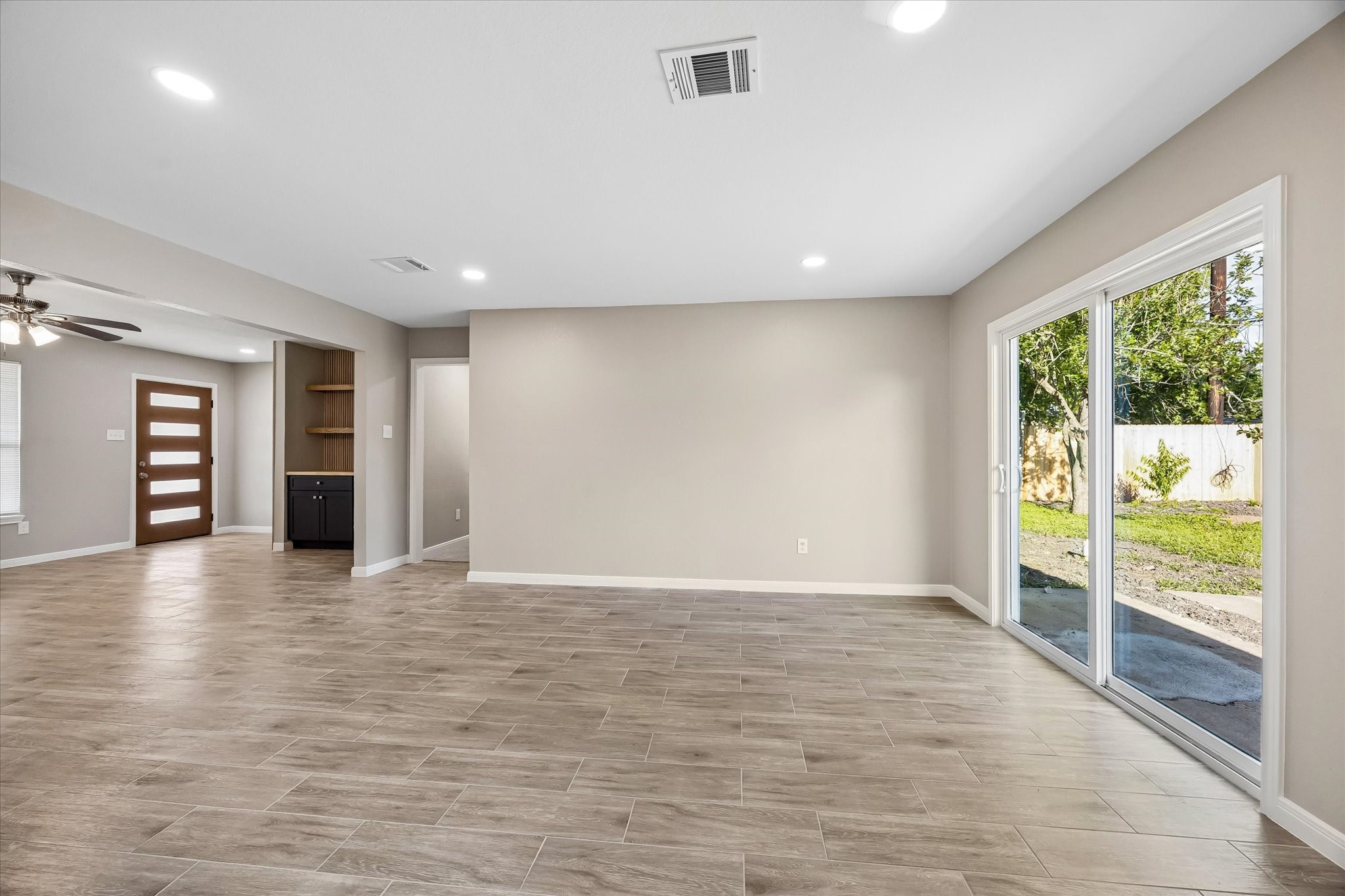 4315 Kelling Street Property Photo 5