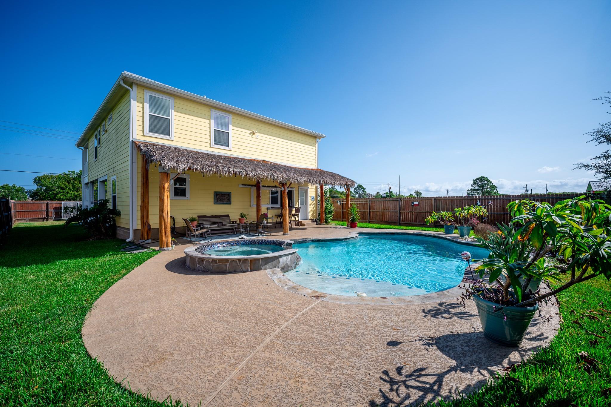 2525 E Bayshore Drive Property Photo 9