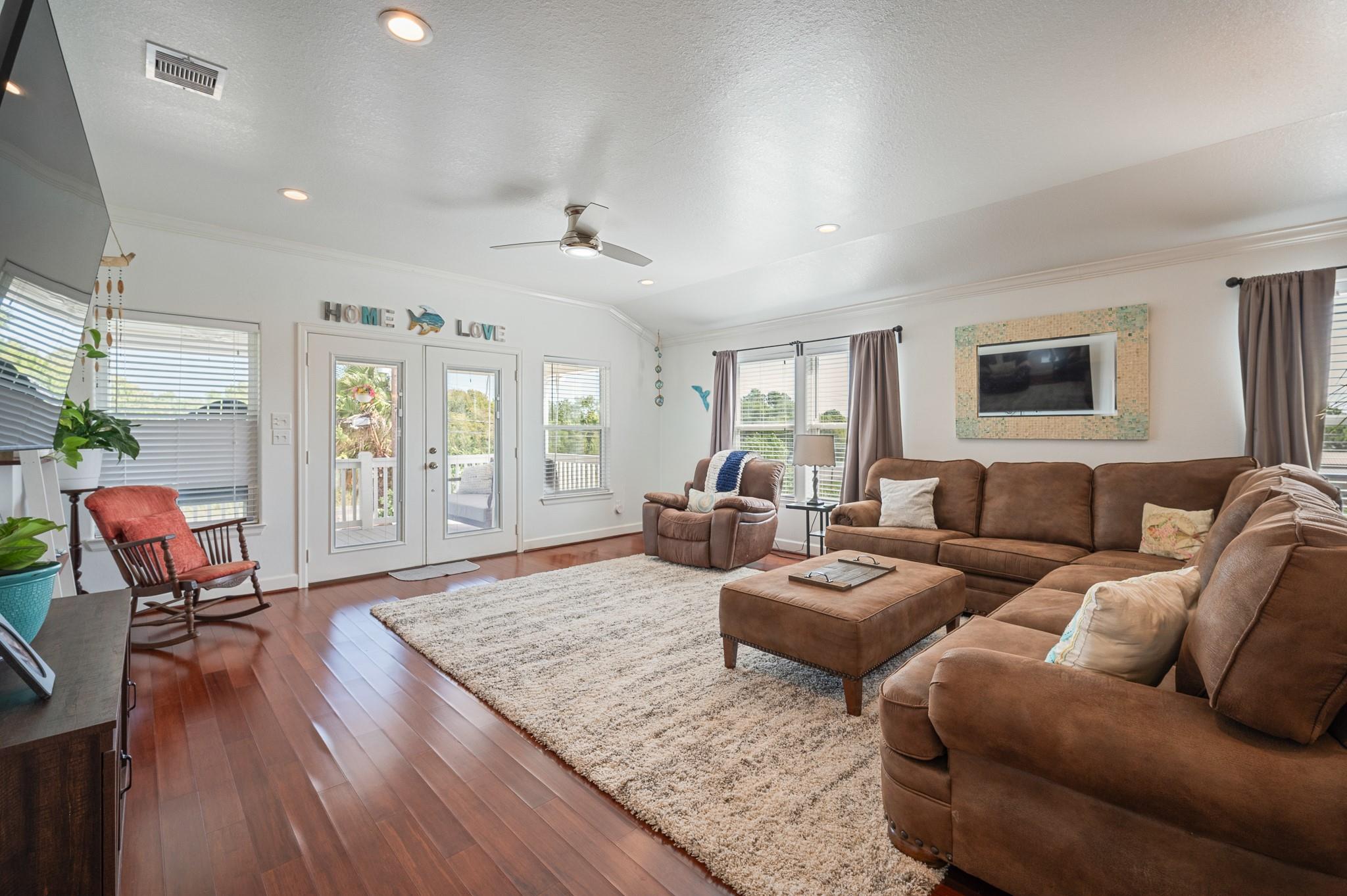 2525 E Bayshore Drive Property Photo 14
