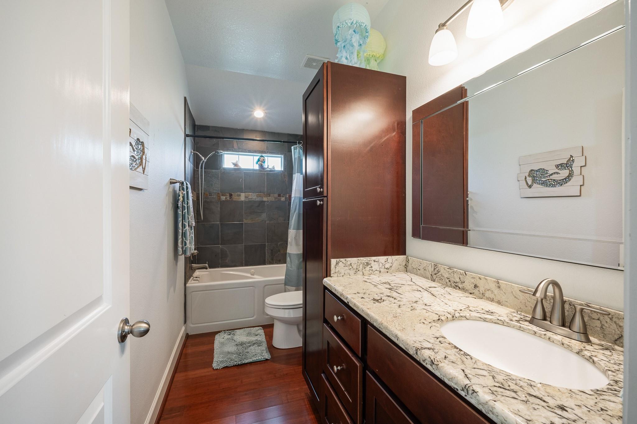 2525 E Bayshore Drive Property Photo 18