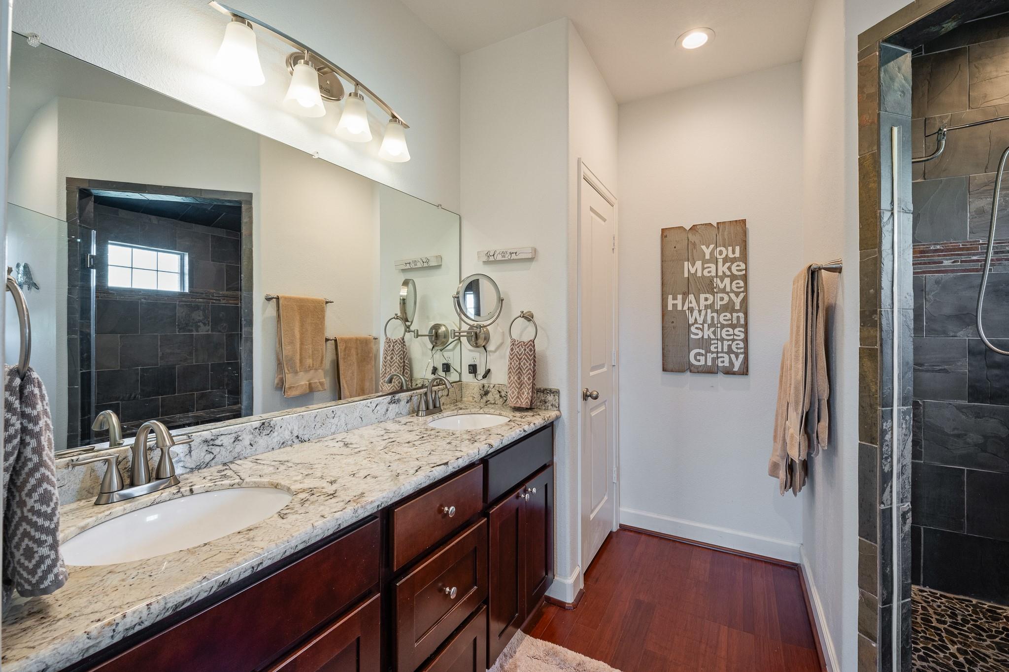 2525 E Bayshore Drive Property Photo 24