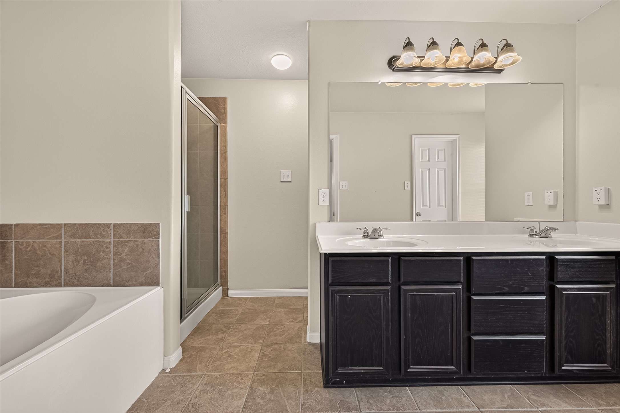 24511 Kestrel View Property Photo 26