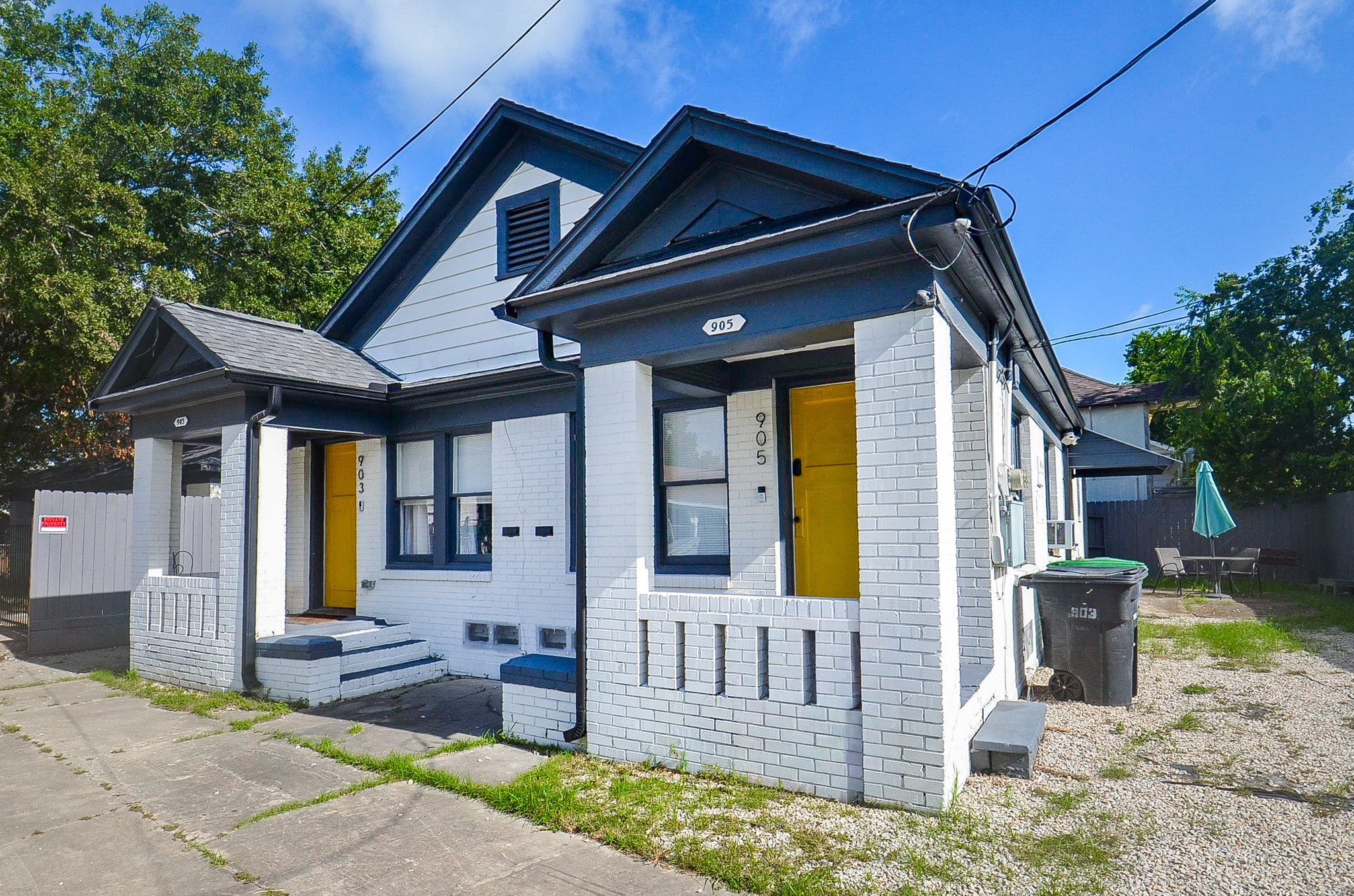 903 Mcintosh Street Property Photo 2