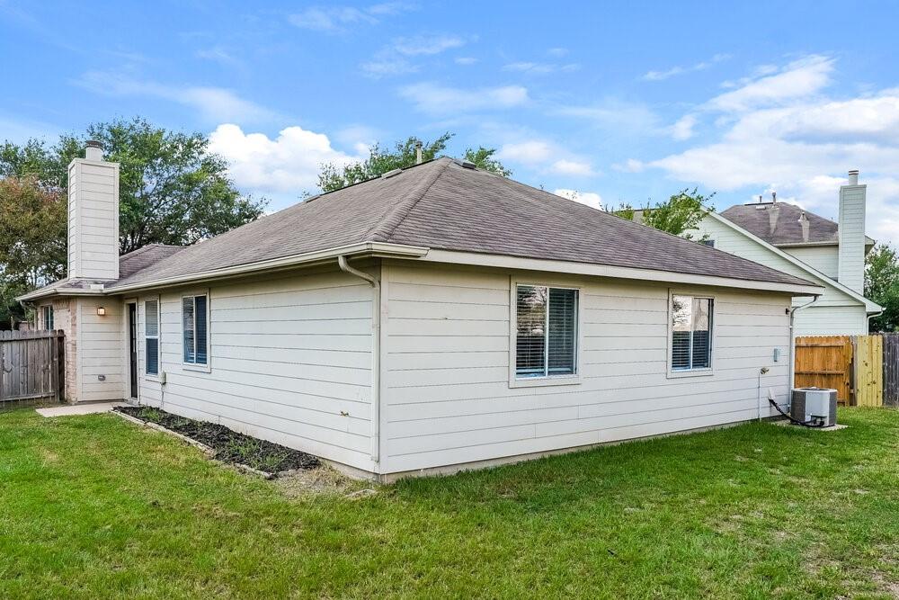 1842 Strongs Court Property Photo 15