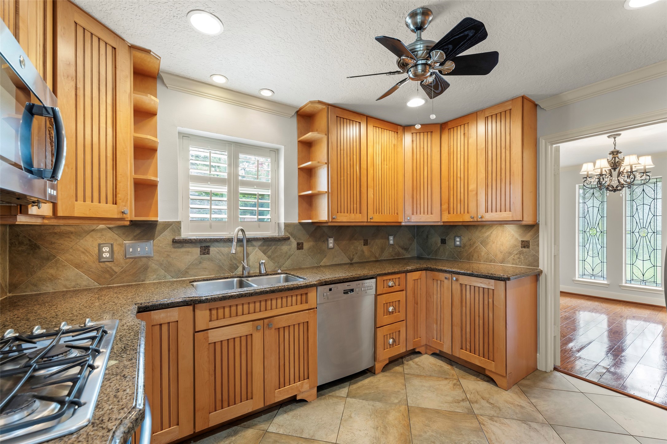 14206 Blazey Drive Property Photo 14