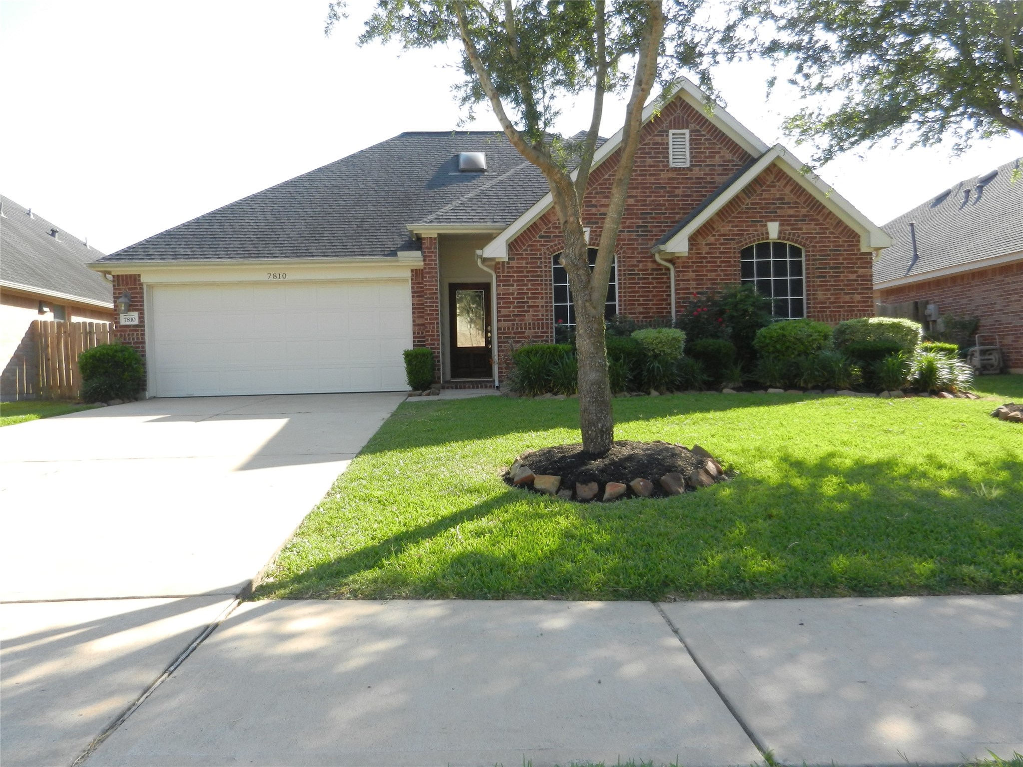 7810 Foster Brook Lane Property Photo 1