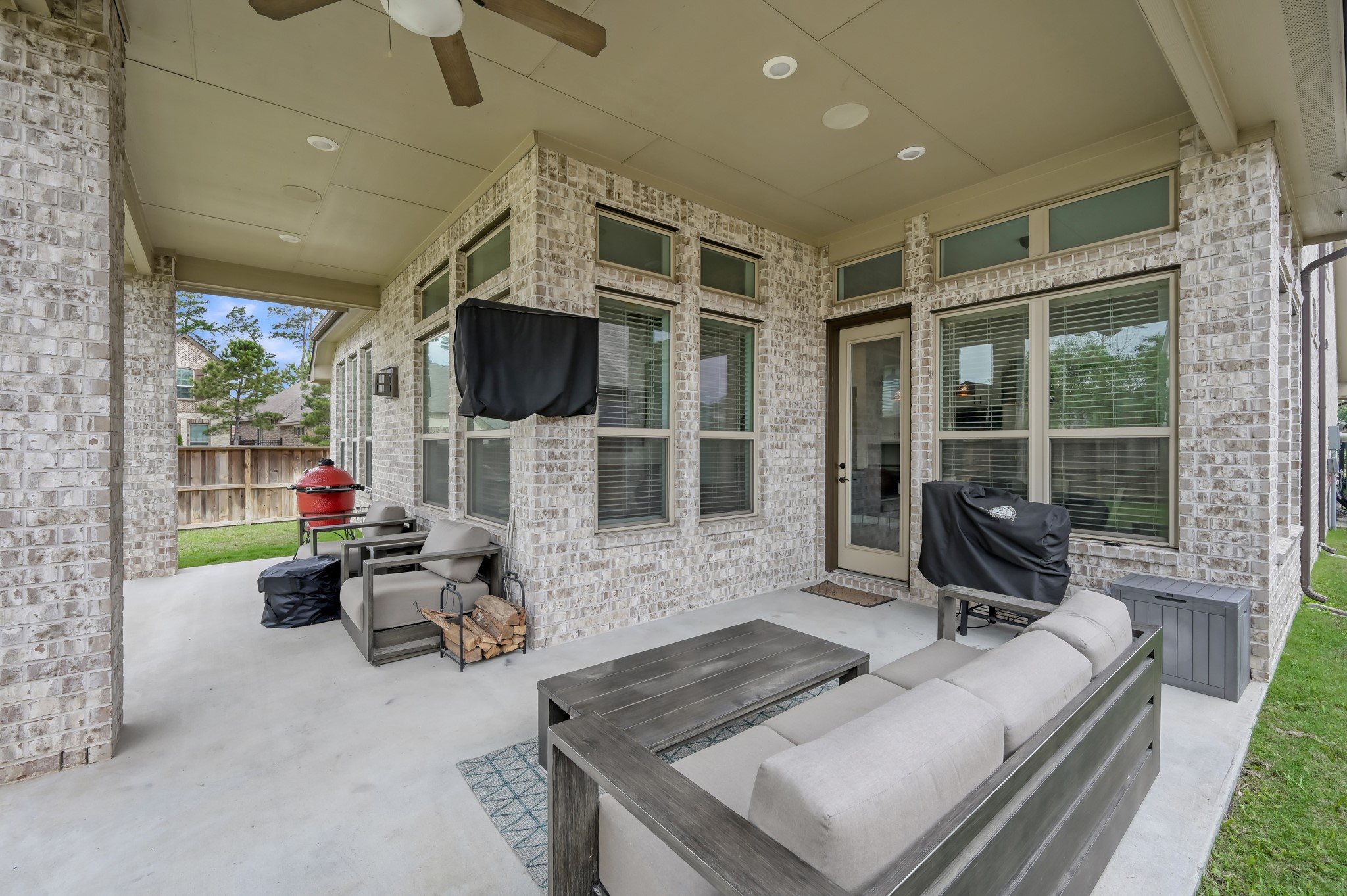 4206 Grand Oaks Wind Property Photo 43