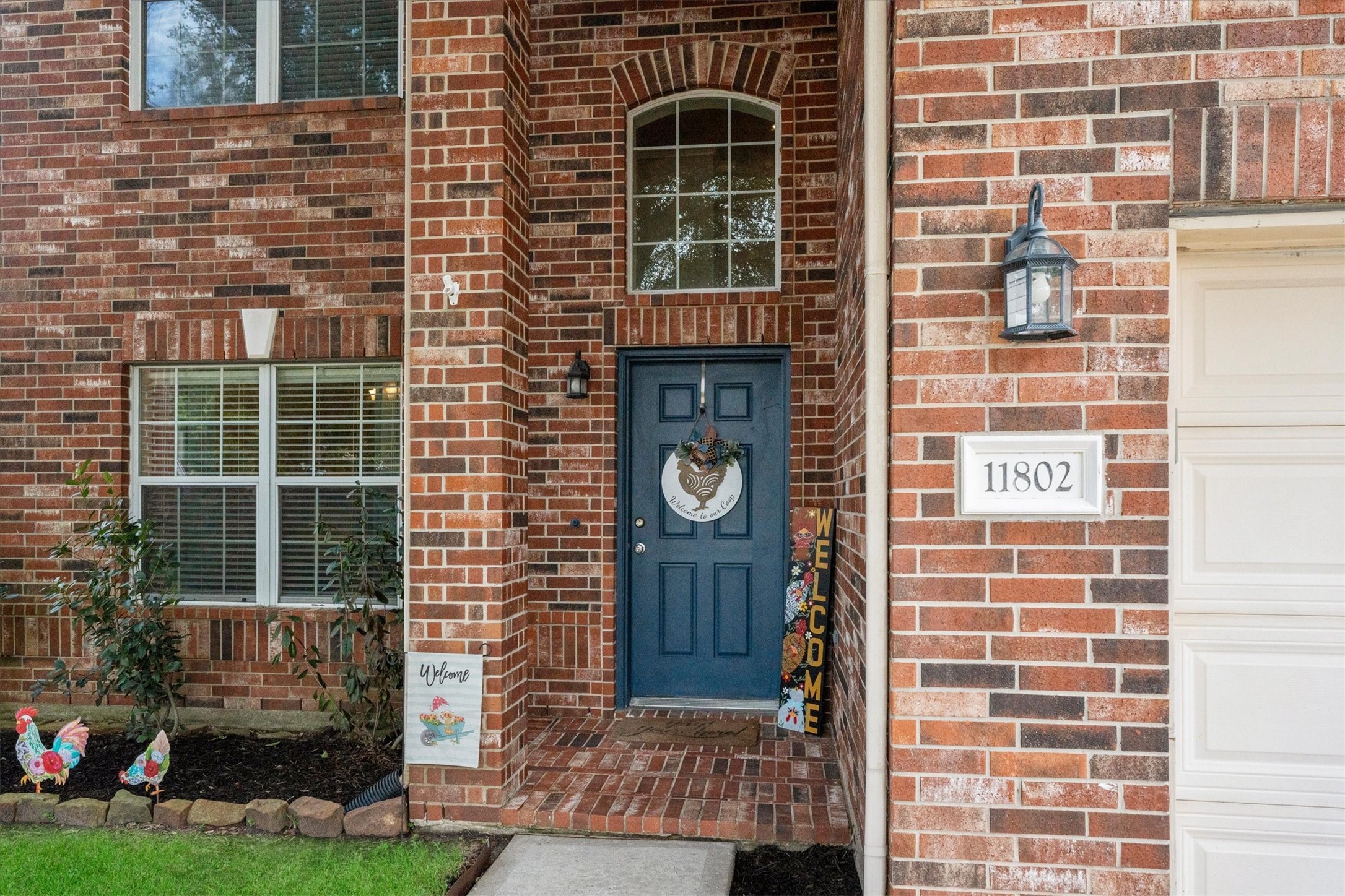 11802 Ribbon Falls Court Property Photo 3