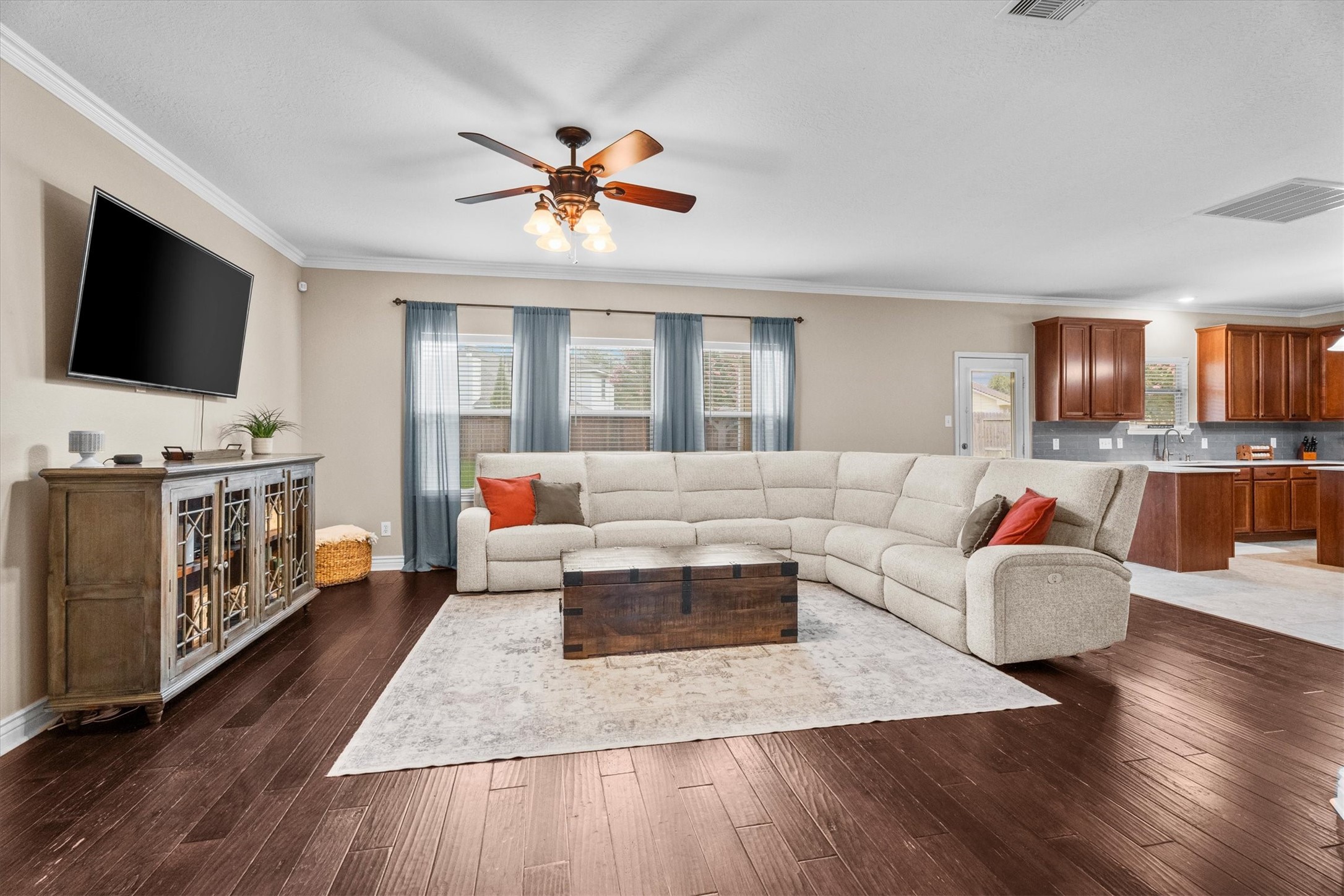 11802 Ribbon Falls Court Property Photo 7