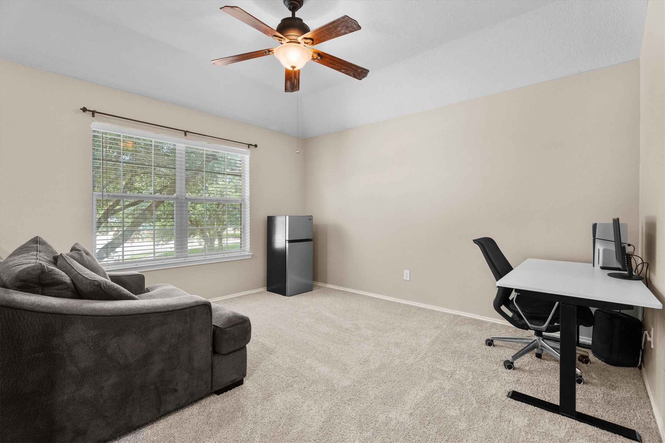11802 Ribbon Falls Court Property Photo 18