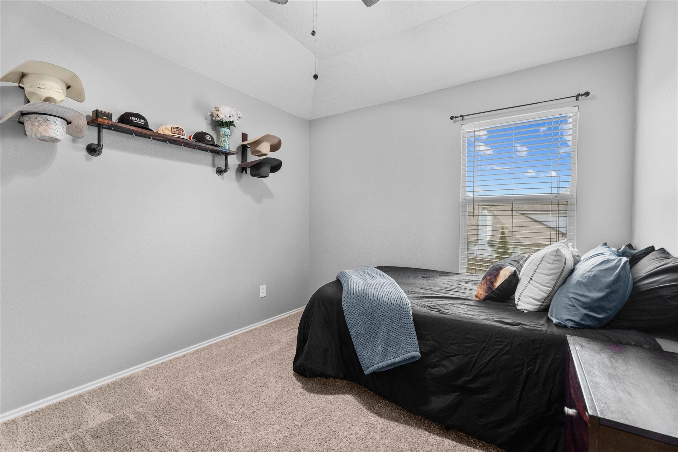 11802 Ribbon Falls Court Property Photo 20