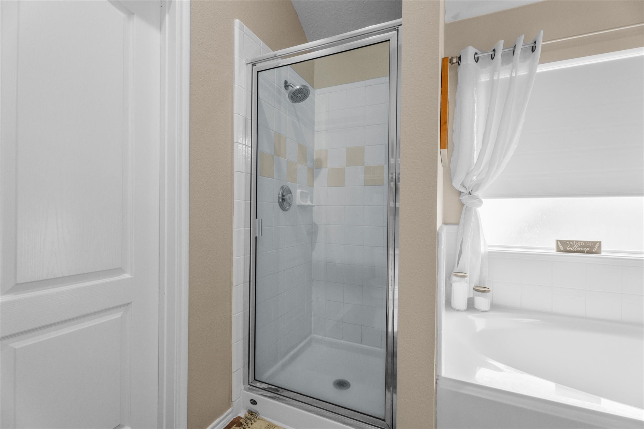 11802 Ribbon Falls Court Property Photo 29