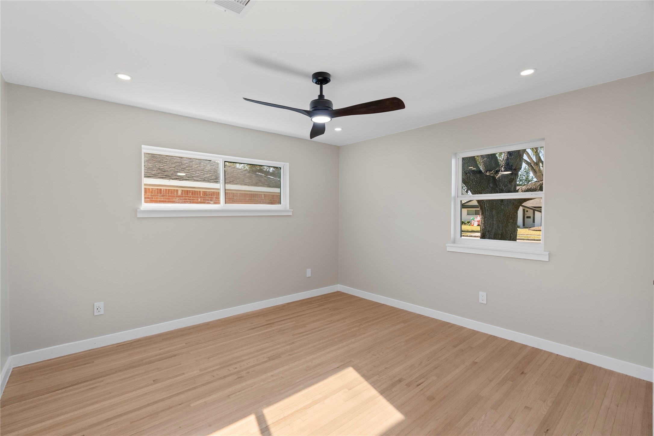 9203 Kapri Lane Property Photo 18
