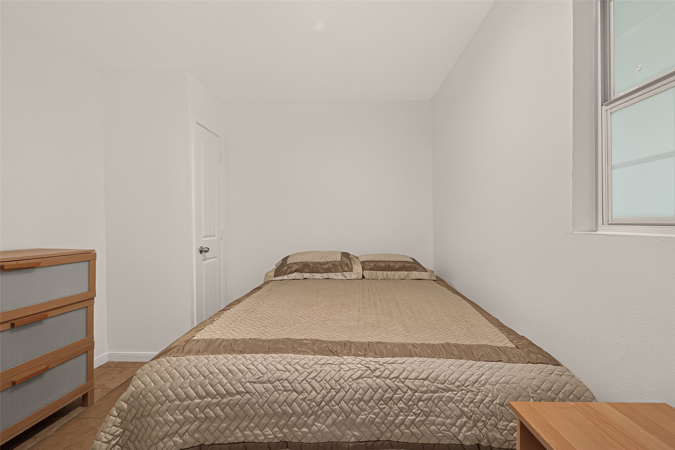 13703 Segrest Drive Property Photo 16
