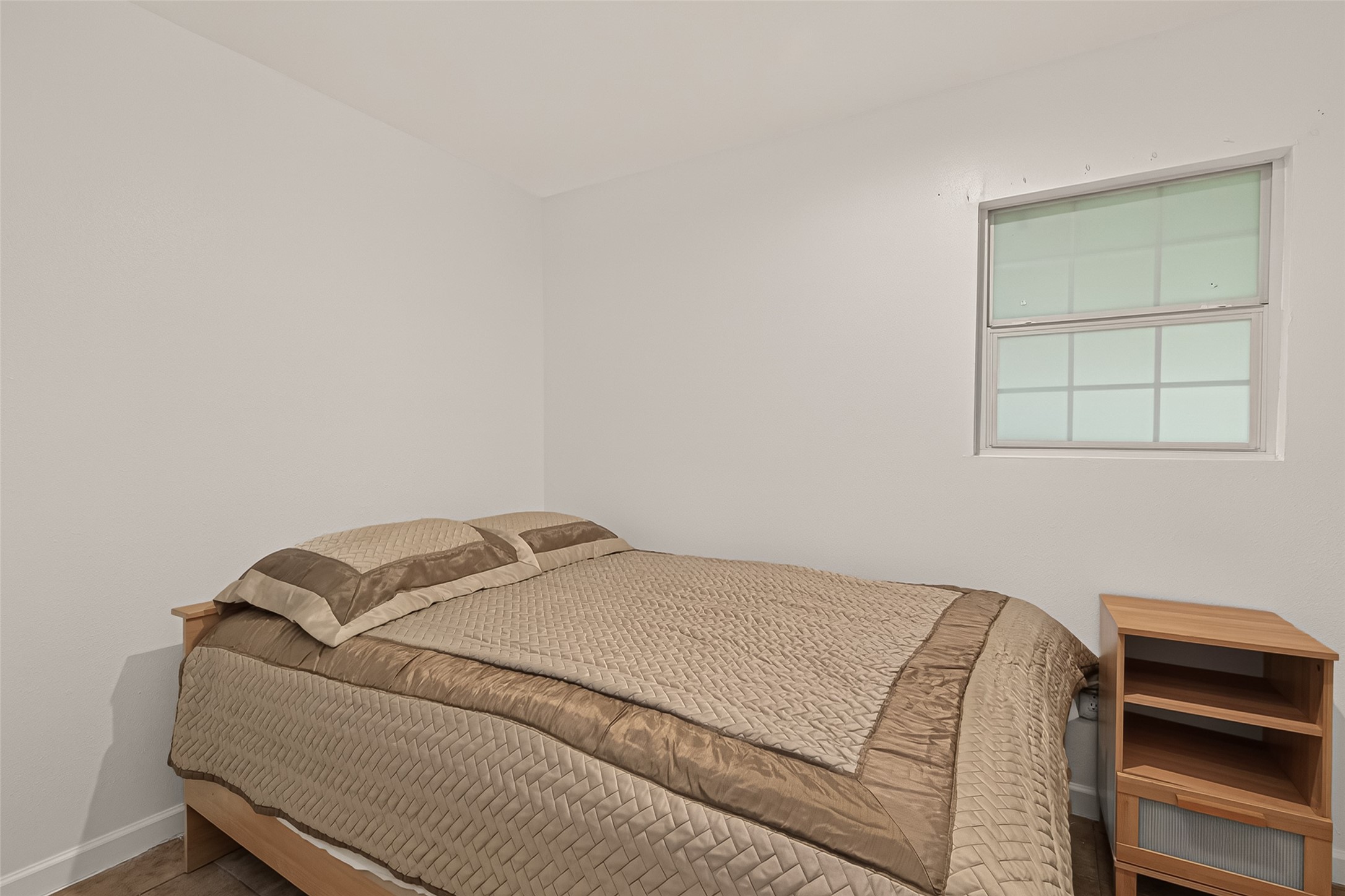 13703 Segrest Drive Property Photo 17