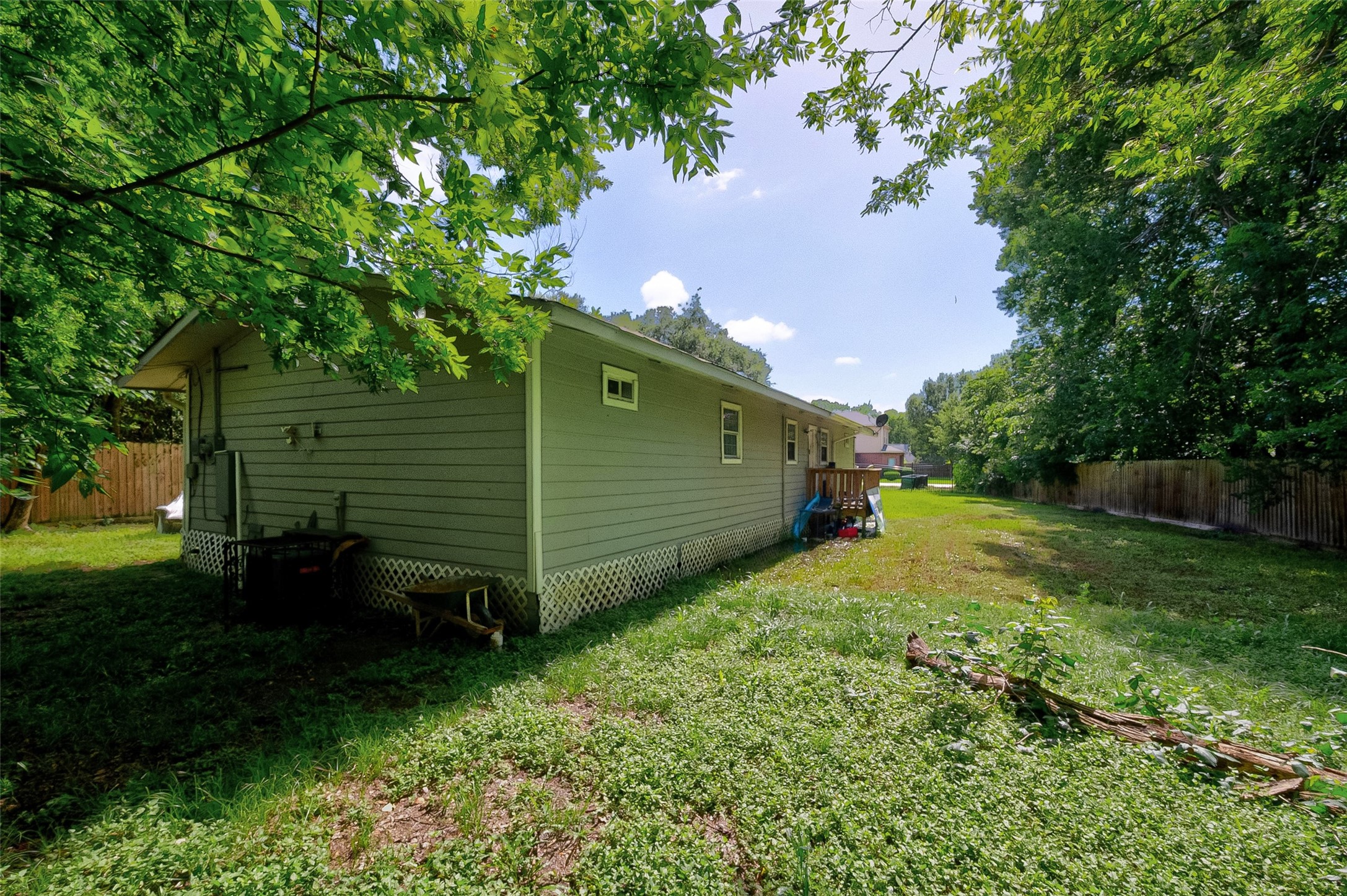 13703 Segrest Drive Property Photo 33