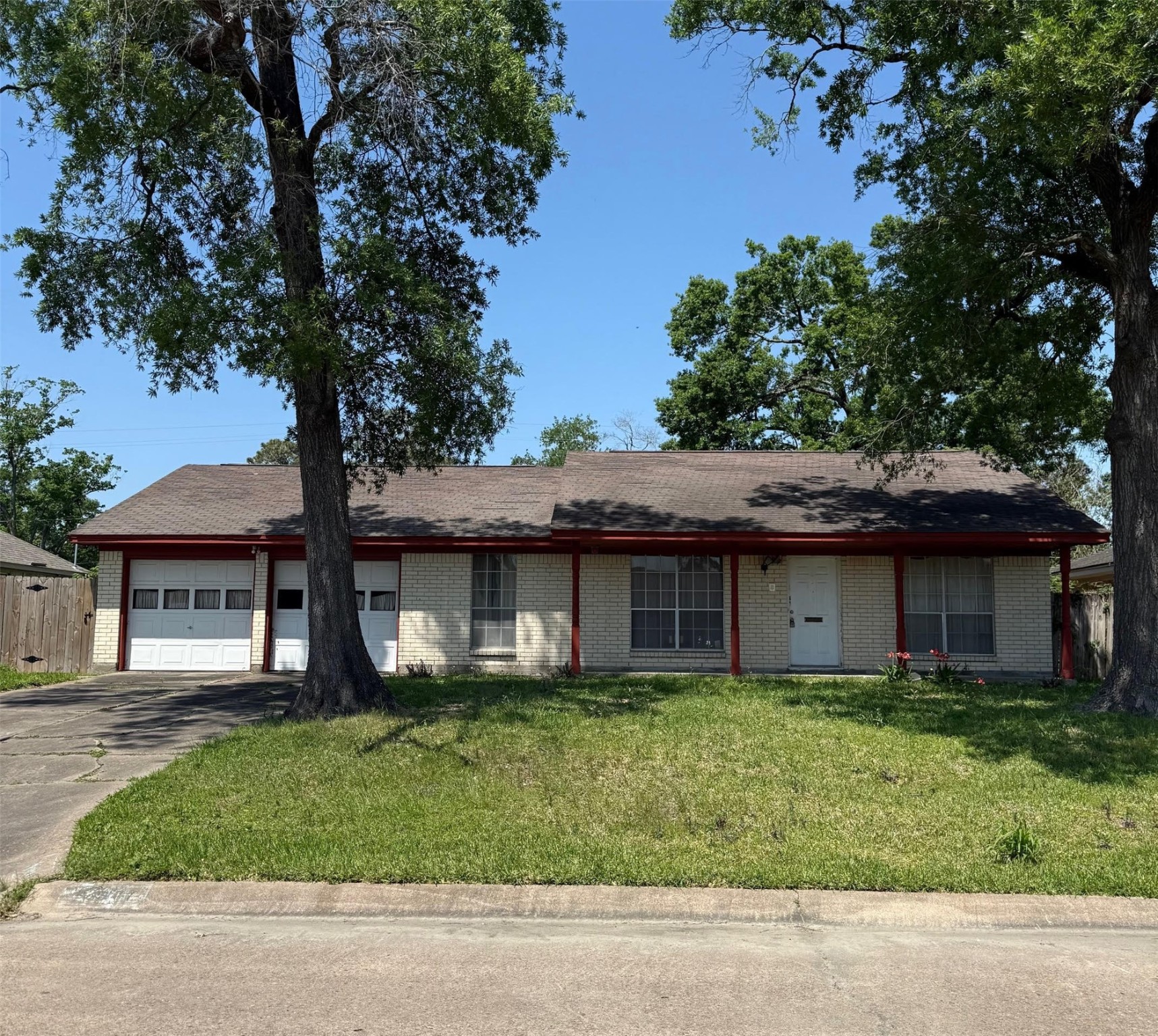 13907 Duncannon Drive Property Photo