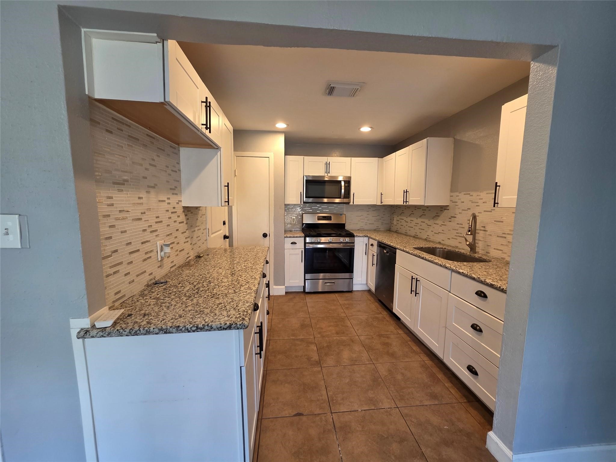 1115 Rock Canyon Drive Property Photo 10
