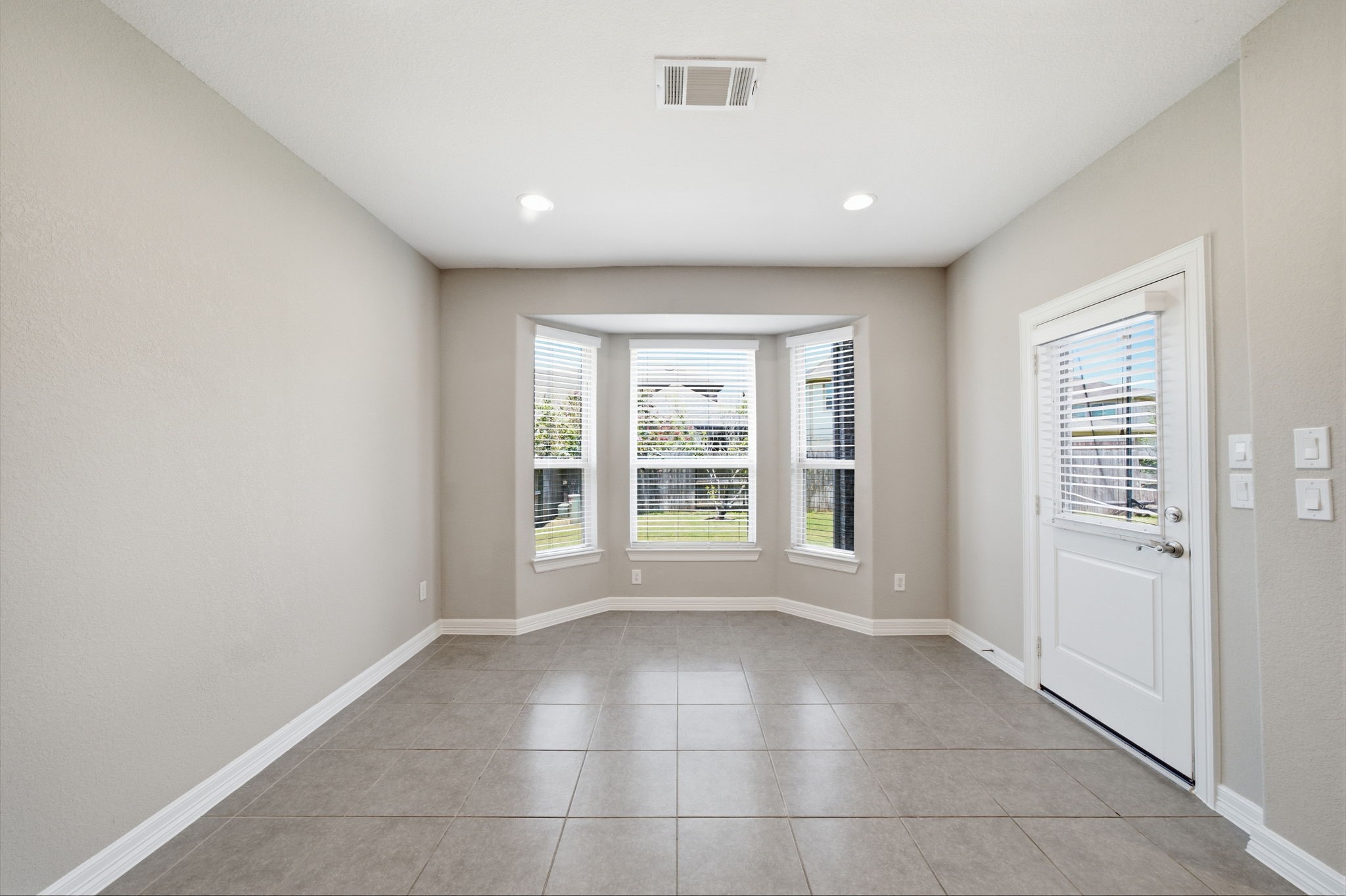 5510 Oban Terrace Lane Property Photo 14