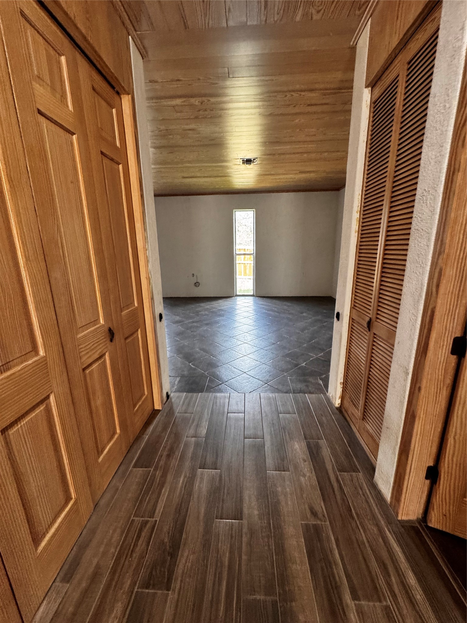 195 Park Drive Property Photo 24