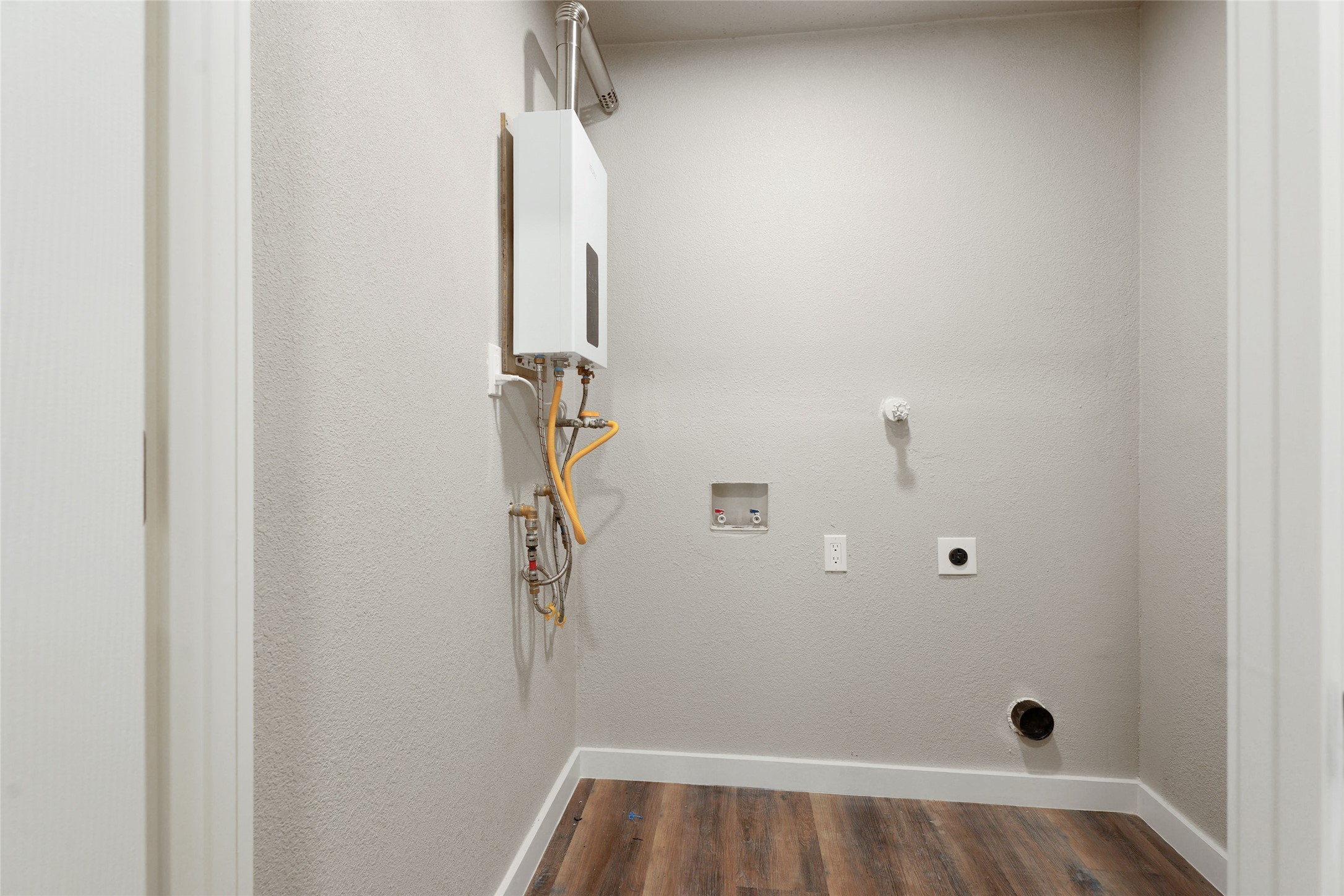 1300 Basin Street Property Photo 12