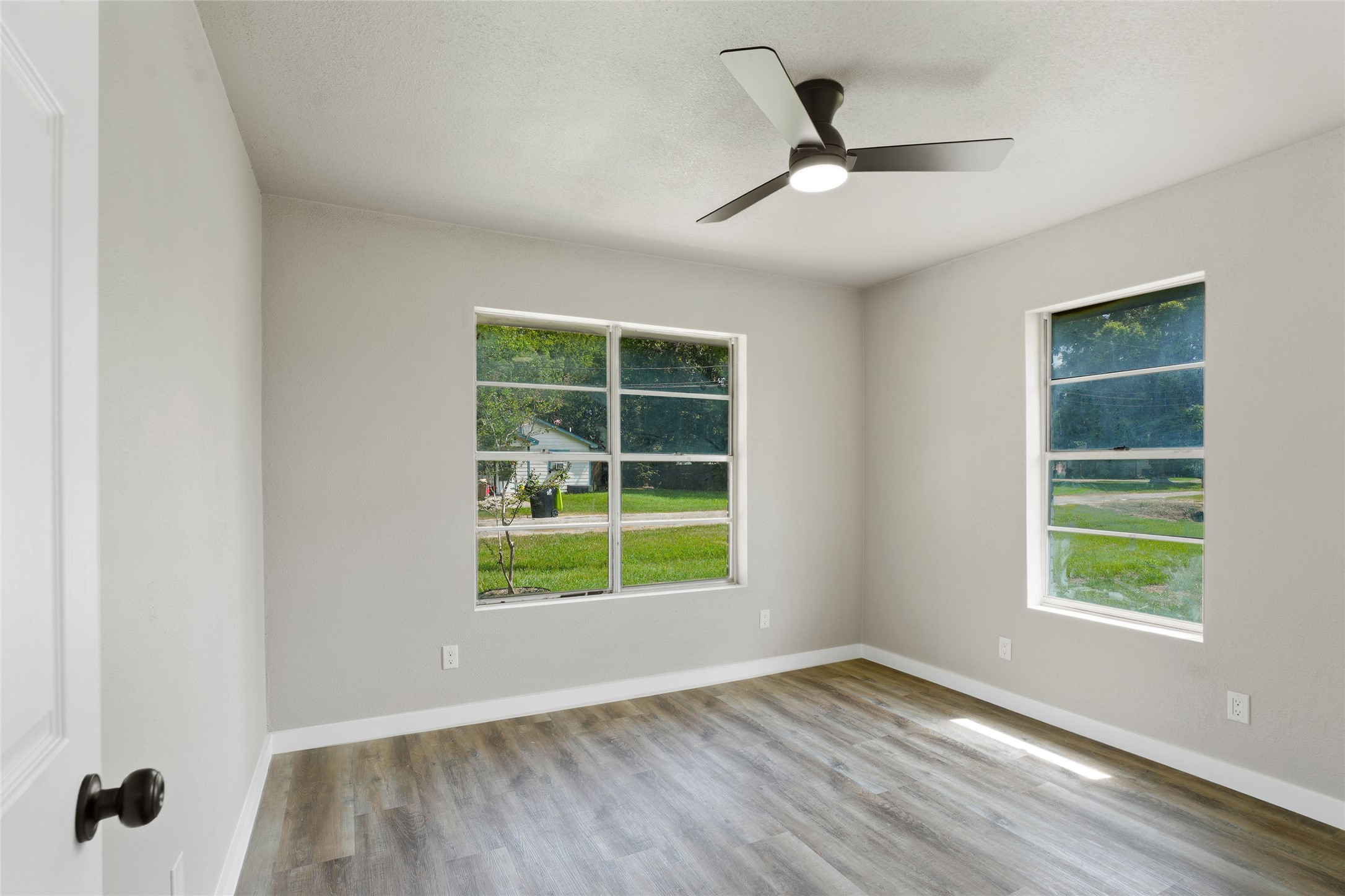 1300 Basin Street Property Photo 16