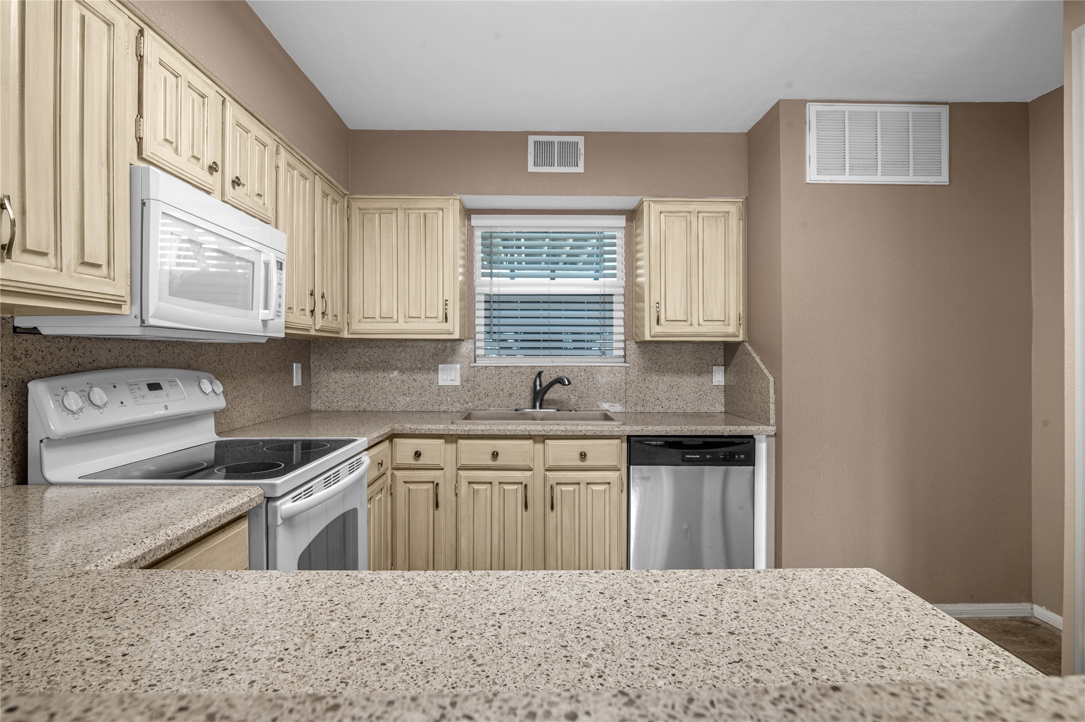 4747 Nasa Parkway 206 Property Photo 15