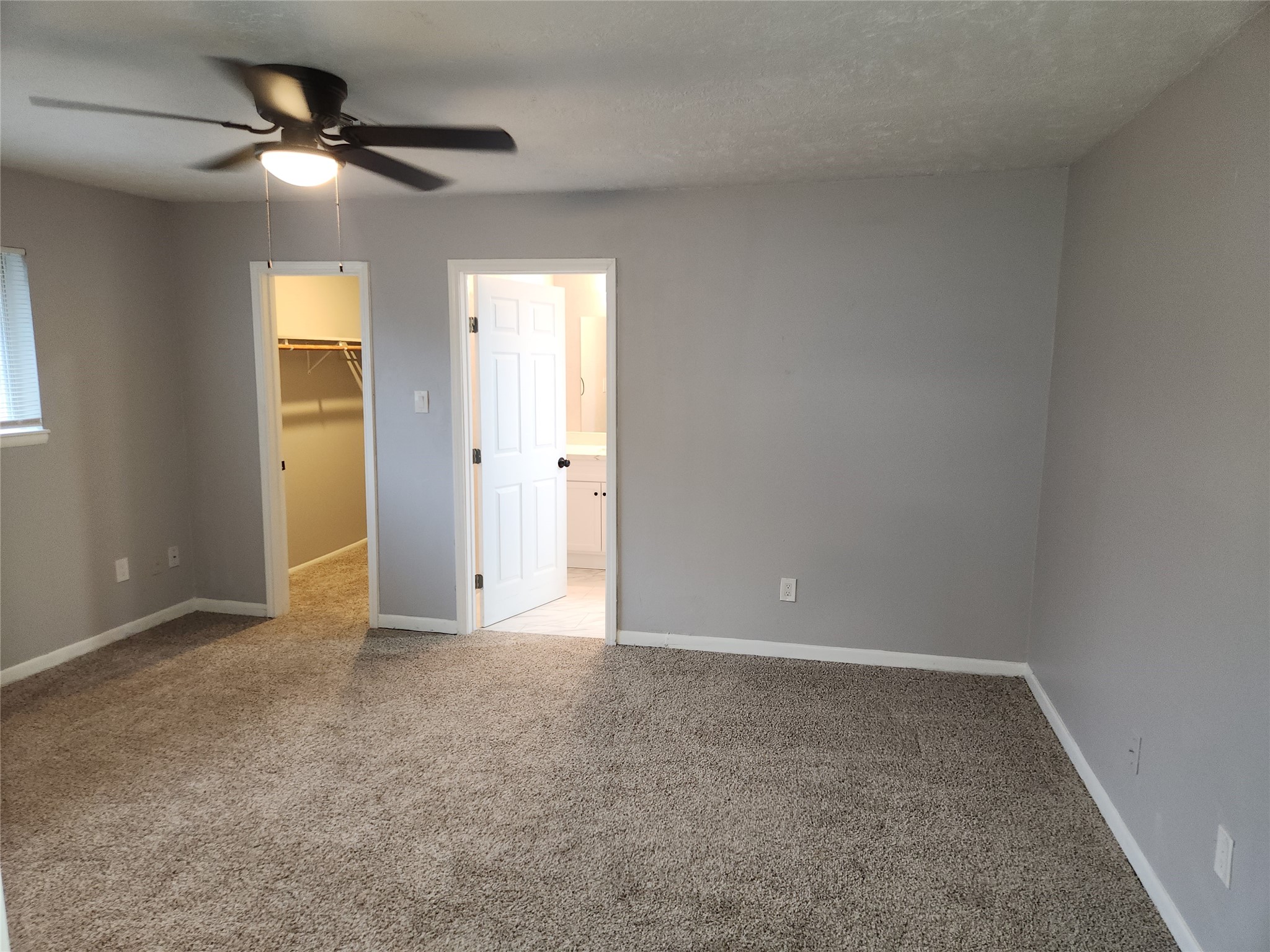 22223 Woodrose Drive Property Photo 12