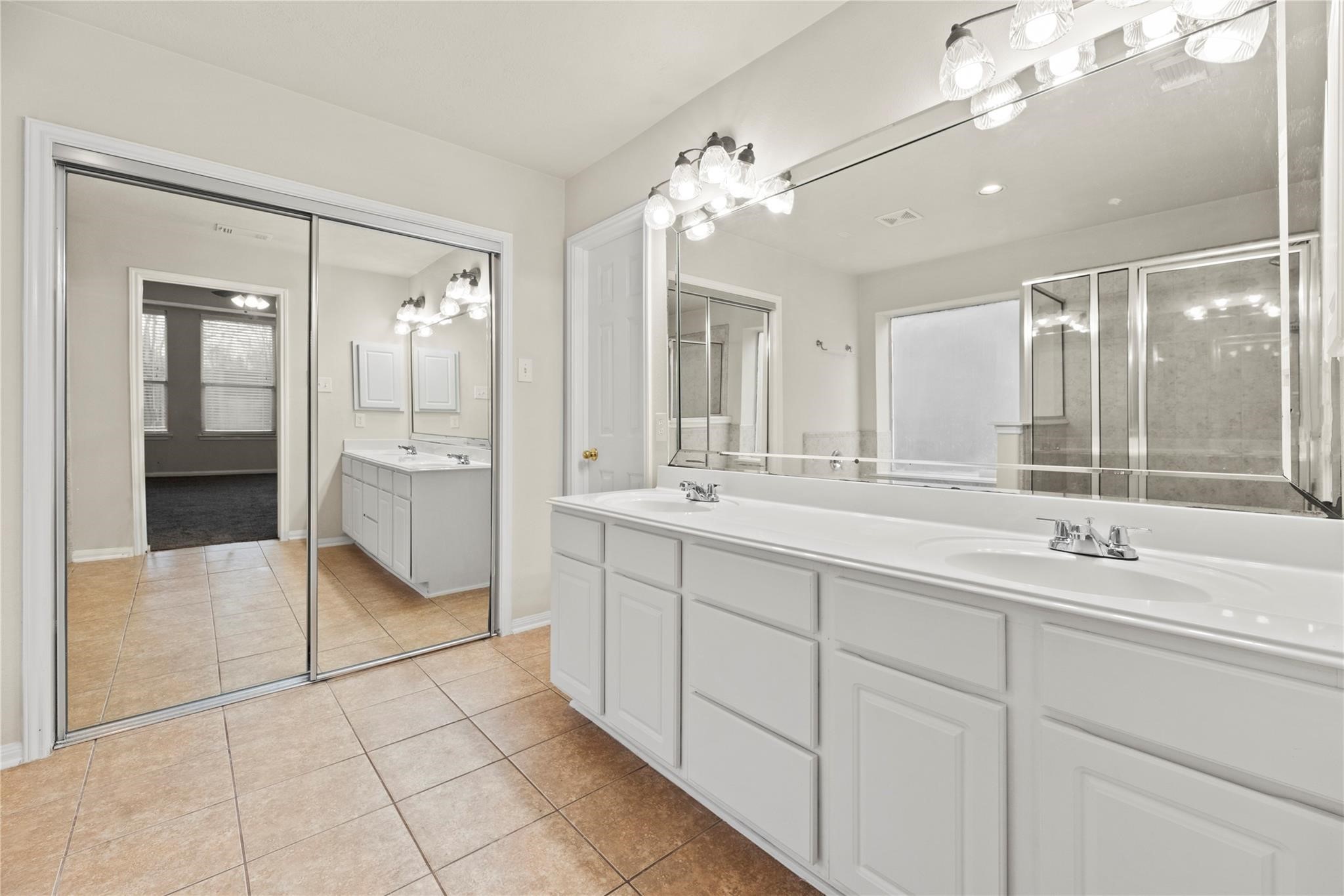 6411 Briar Moss Lane Property Photo 8
