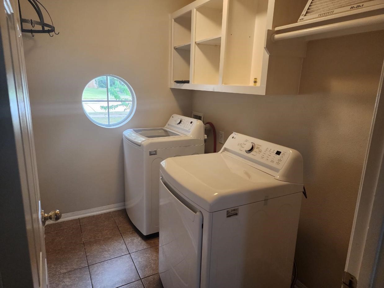 6411 Briar Moss Lane Property Photo 23