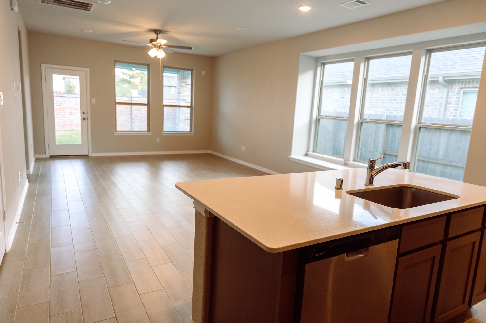 27015 Bel Air Point Lane Property Photo 6