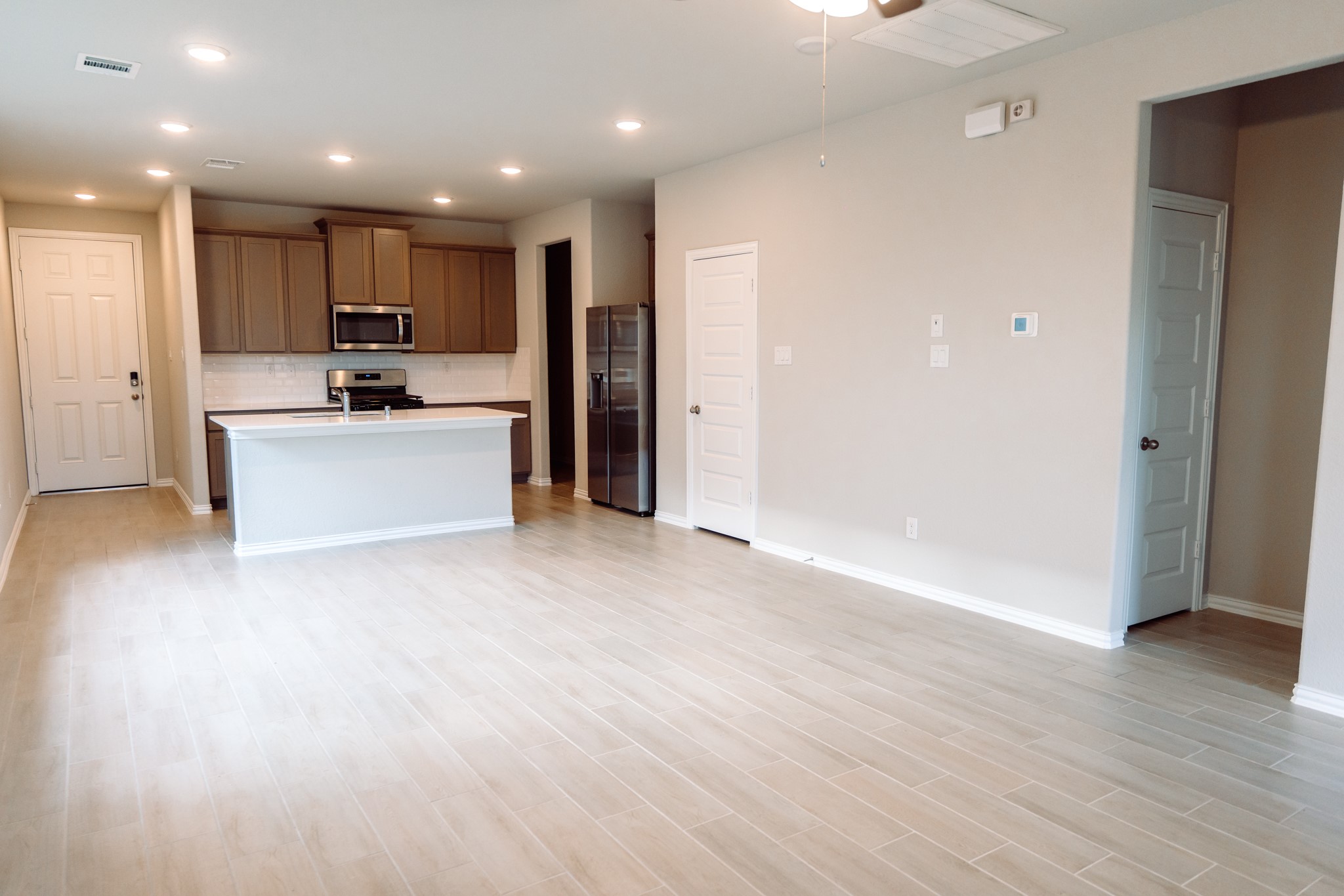 27015 Bel Air Point Lane Property Photo 8