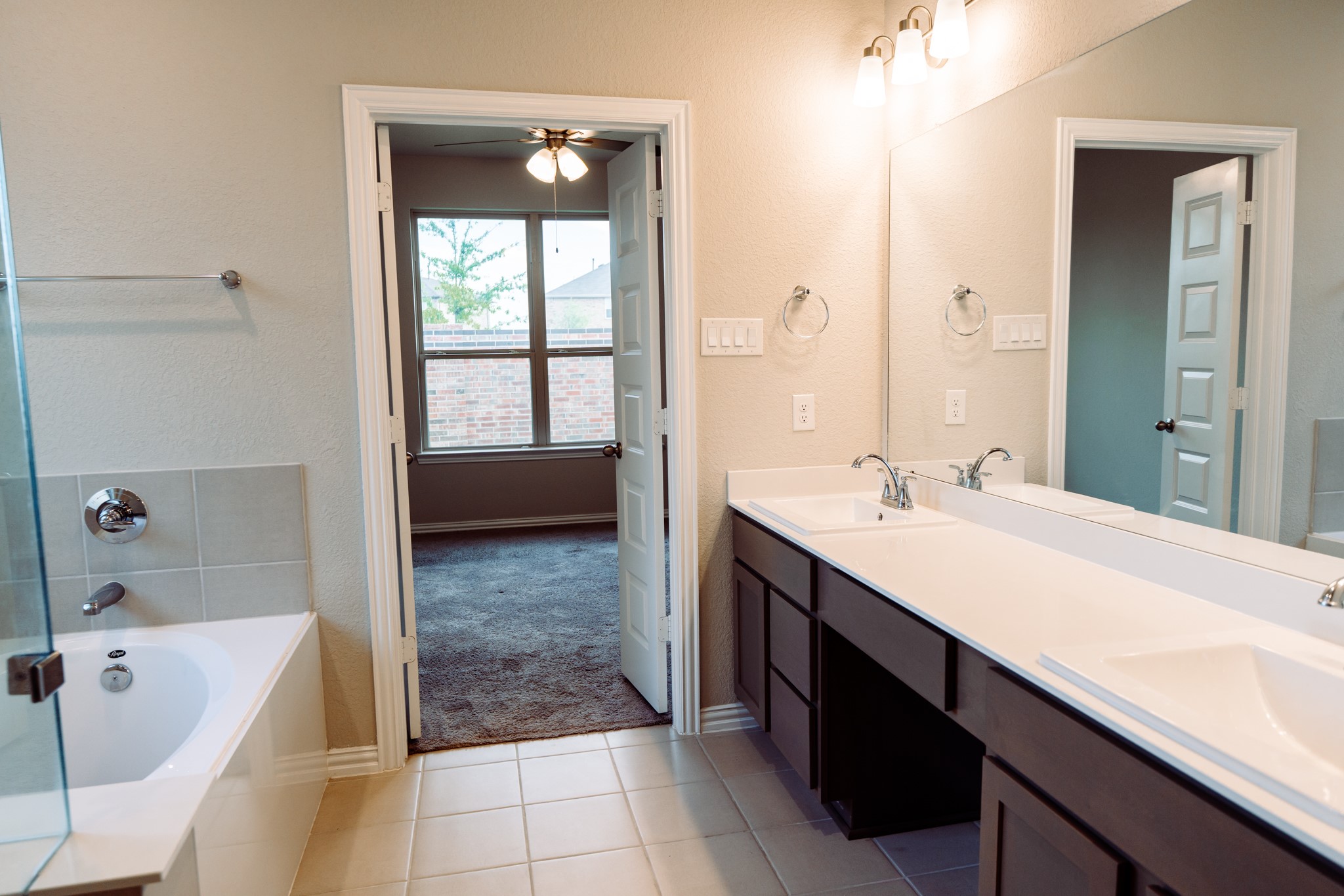 27015 Bel Air Point Lane Property Photo 13