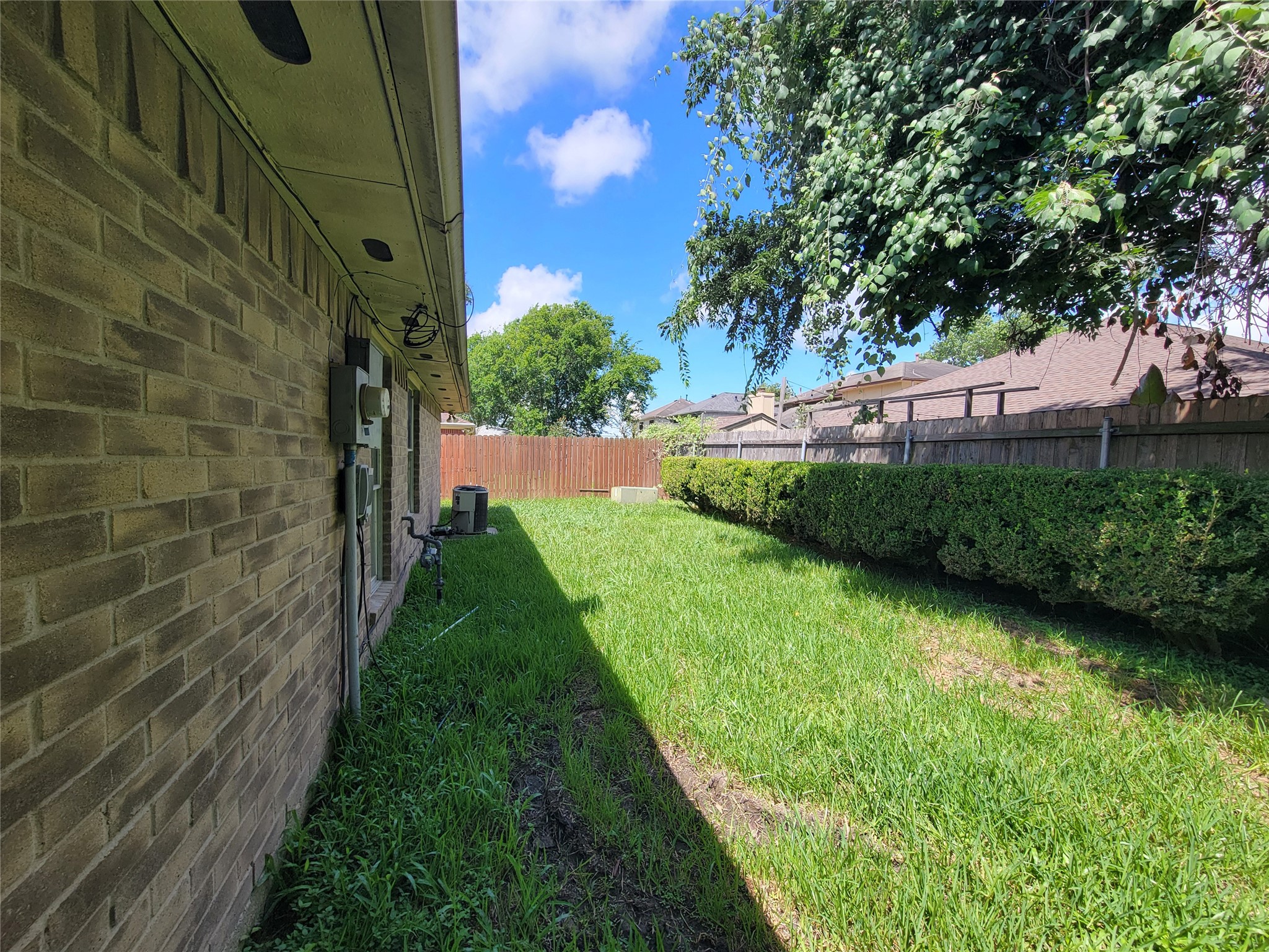 2034 Village Park Drive Property Photo 5