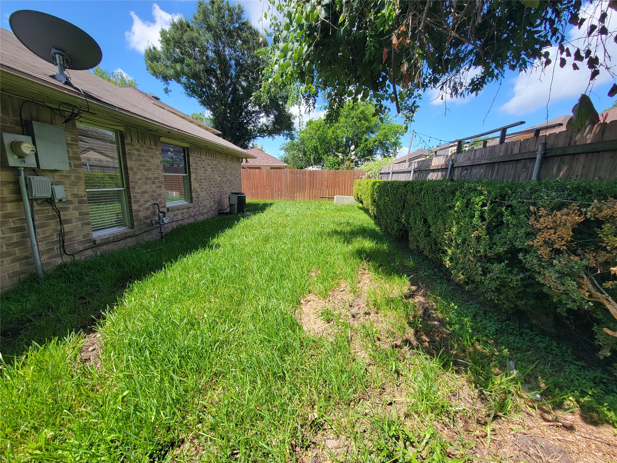 2034 Village Park Drive Property Photo 30