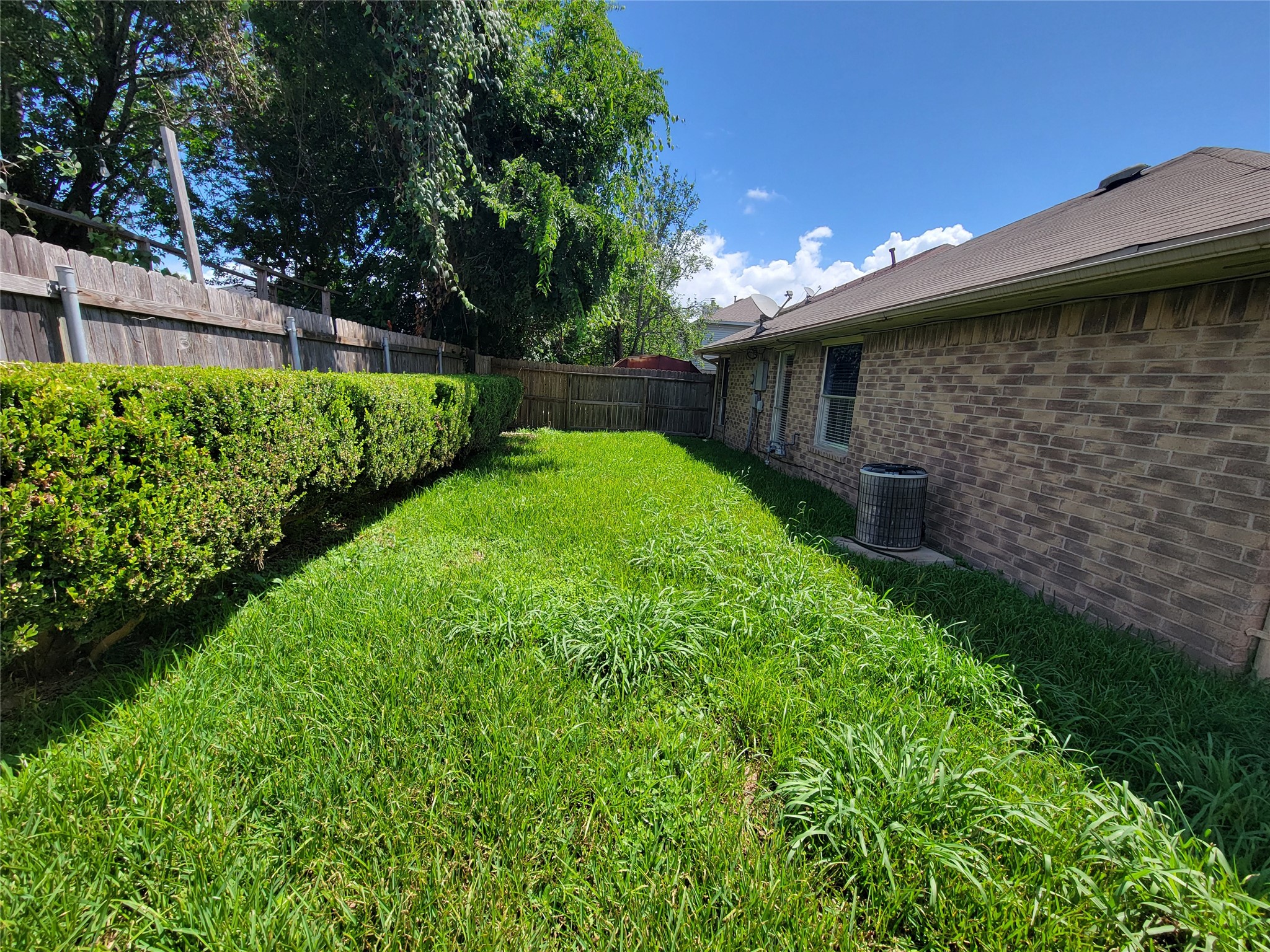 2034 Village Park Drive Property Photo 31