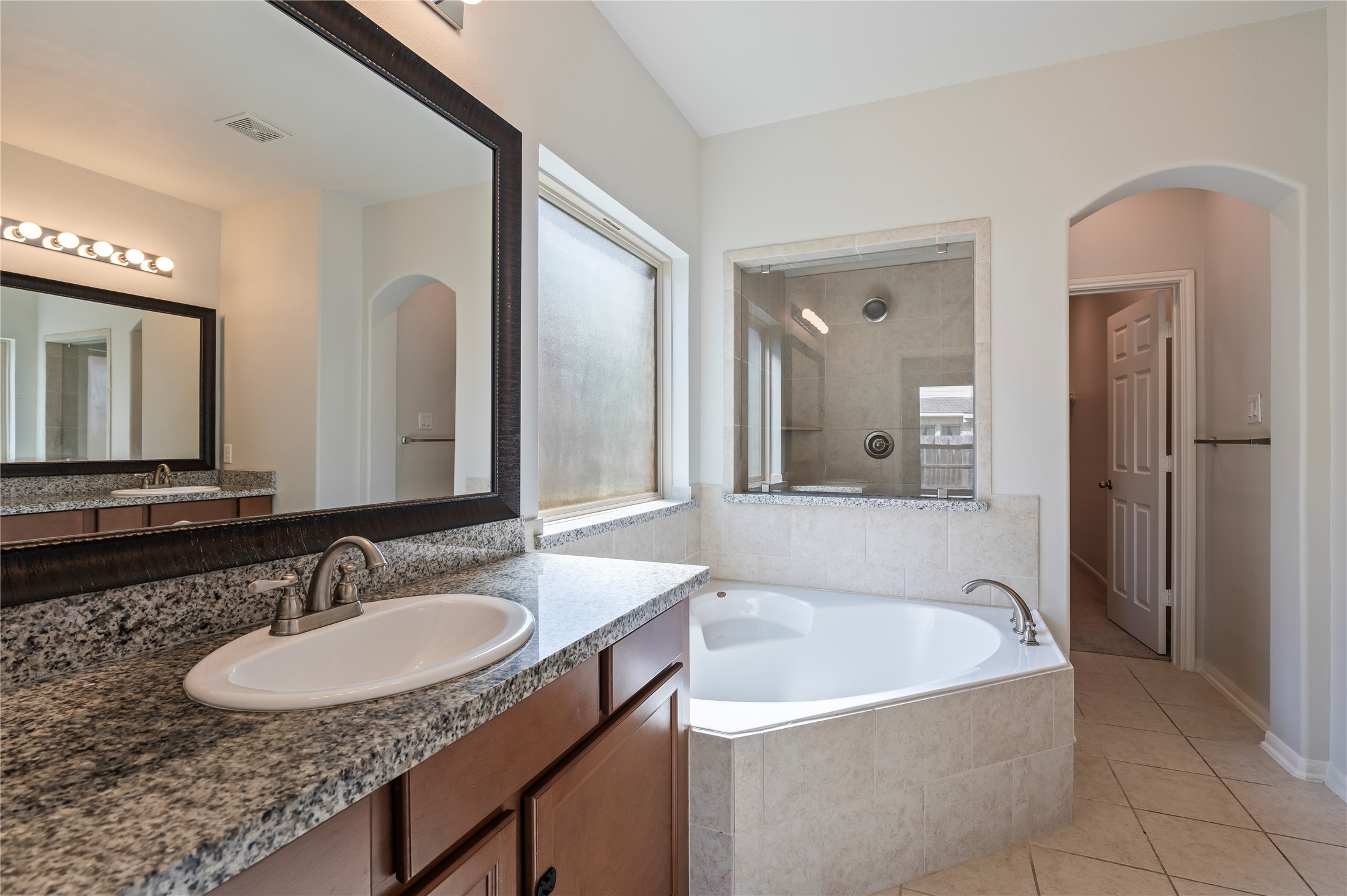 632 Kickapoo Court Property Photo 14