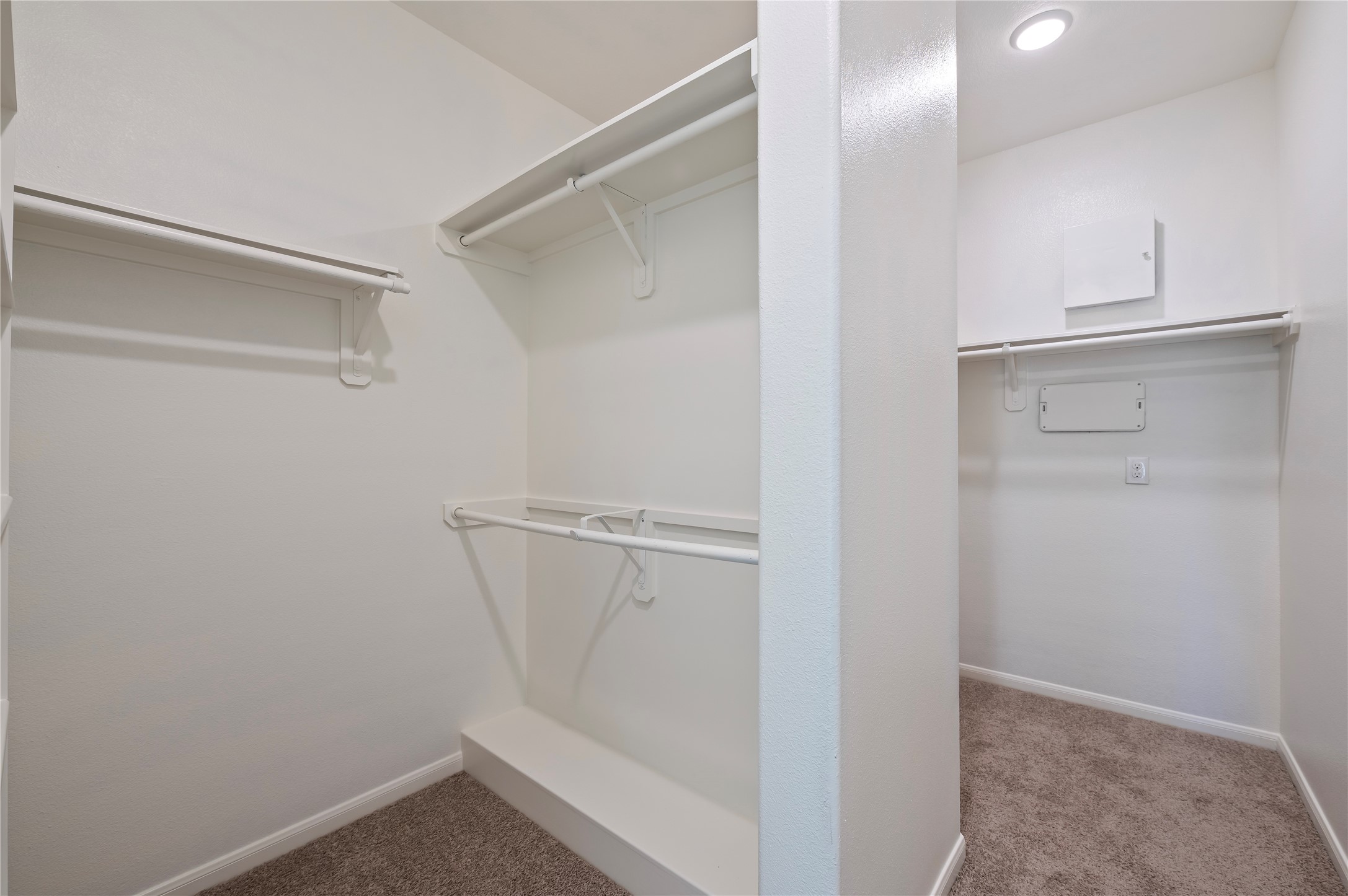 632 Kickapoo Court Property Photo 15